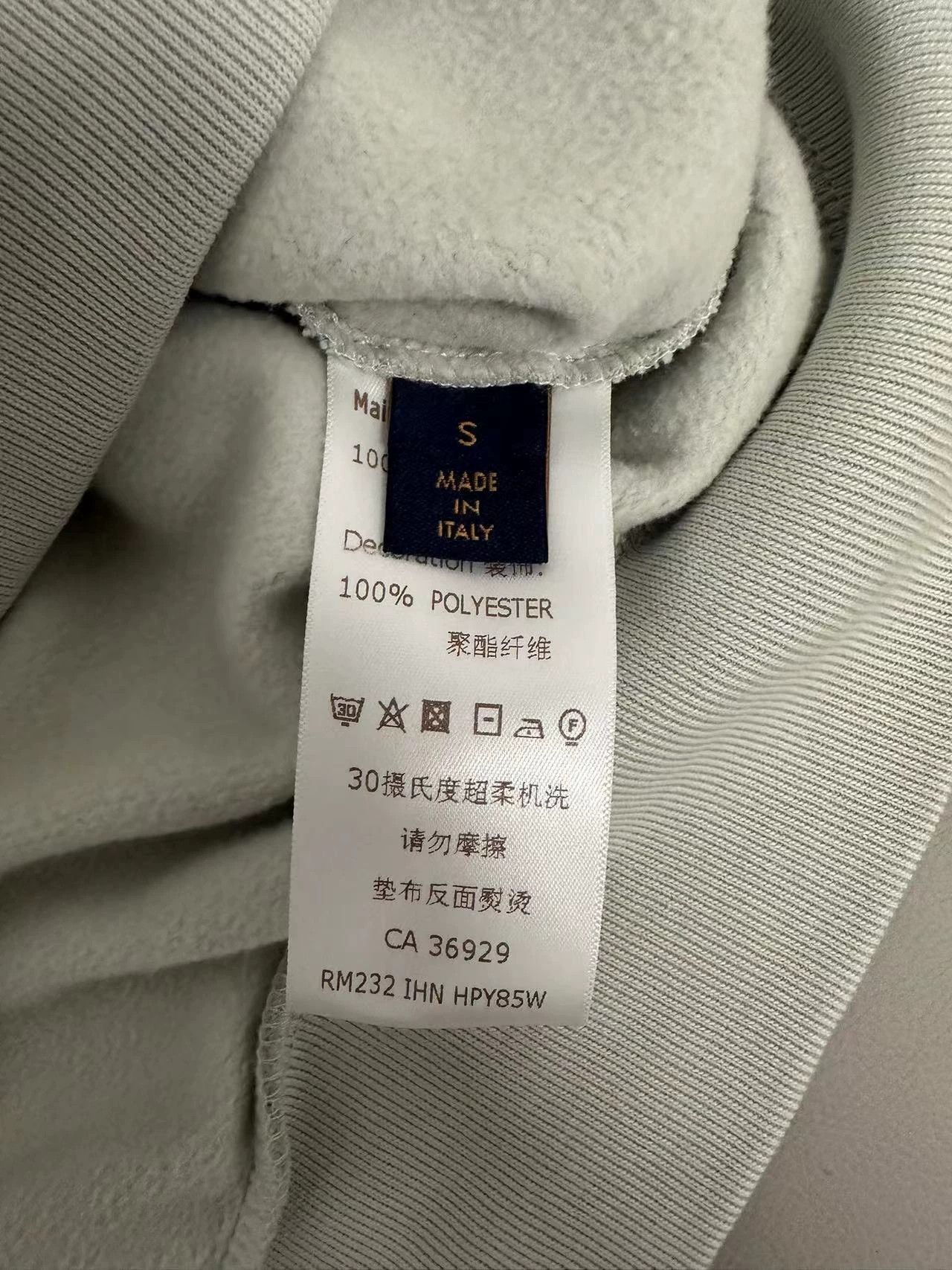 Louis Vuitton LV New Unworn Hoodie (Authentic) Size US S / EU 44-46 / 1 - 2 Thumbnail