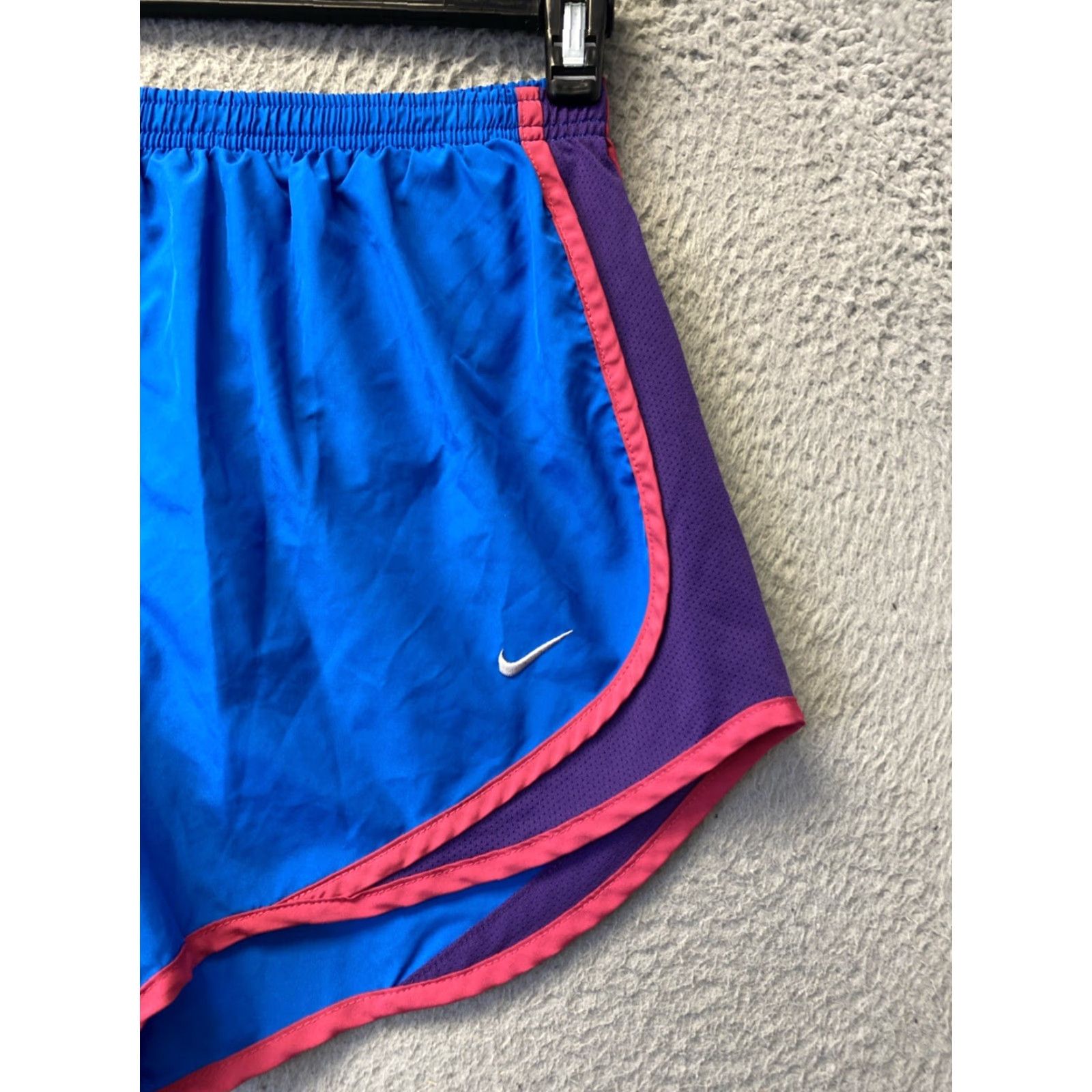 Nike Nike Women's Athletic Shorts Dri Fit Running Blue Pink Size S Activewear Size 28" / US 6 / IT 42 - 2 Thumbnail