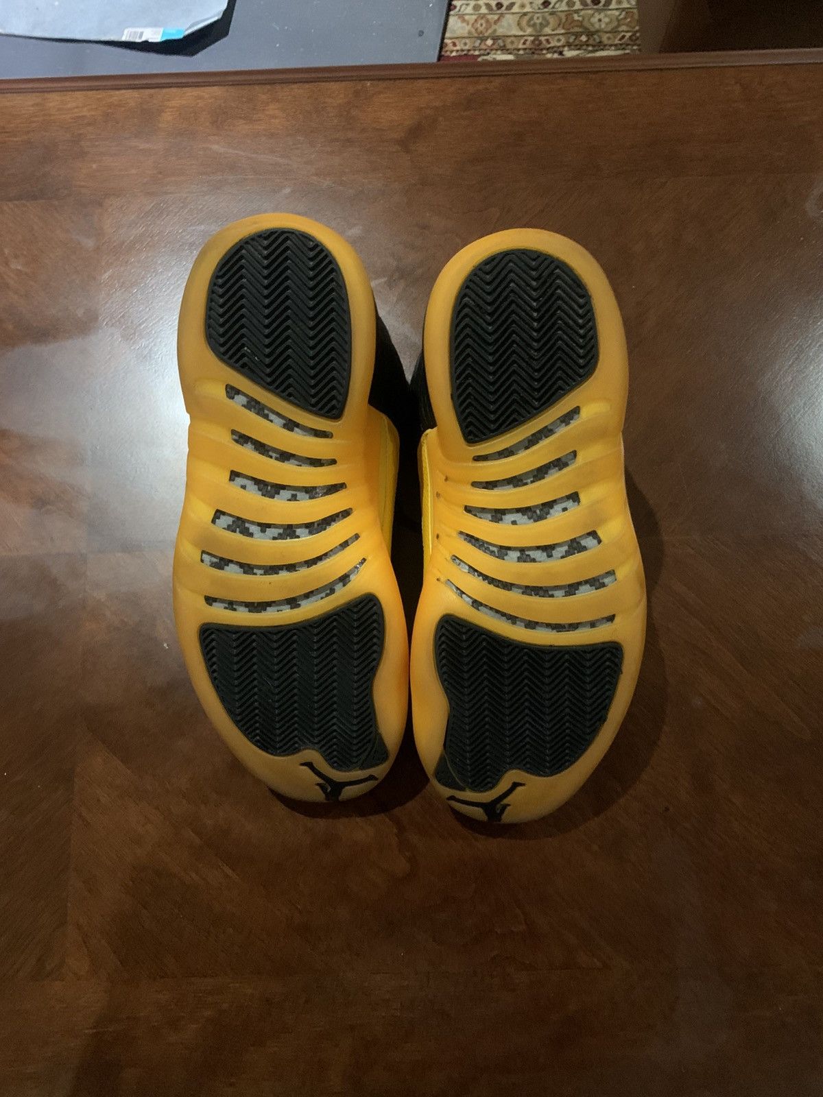 Jordan Brand Jordan 12 Retro University Gold/Black Size US 10.5 / EU 43-44 - 6 Thumbnail