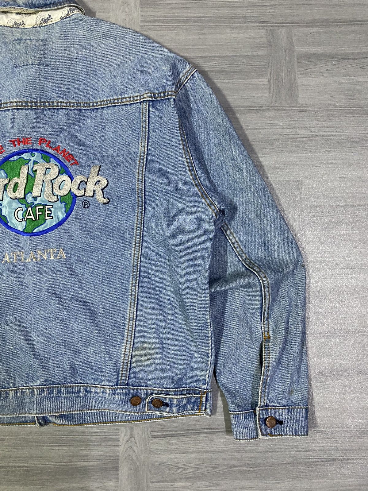 Hard Rock Cafe Vintage Hard Rock Cafe Atlanta Save The Planet Denim Jacket Size US L / EU 52-54 / 3 - 4 Thumbnail