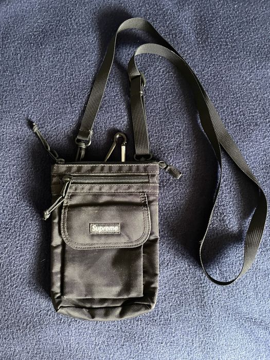 Supreme shoulder hot sale bag fw19