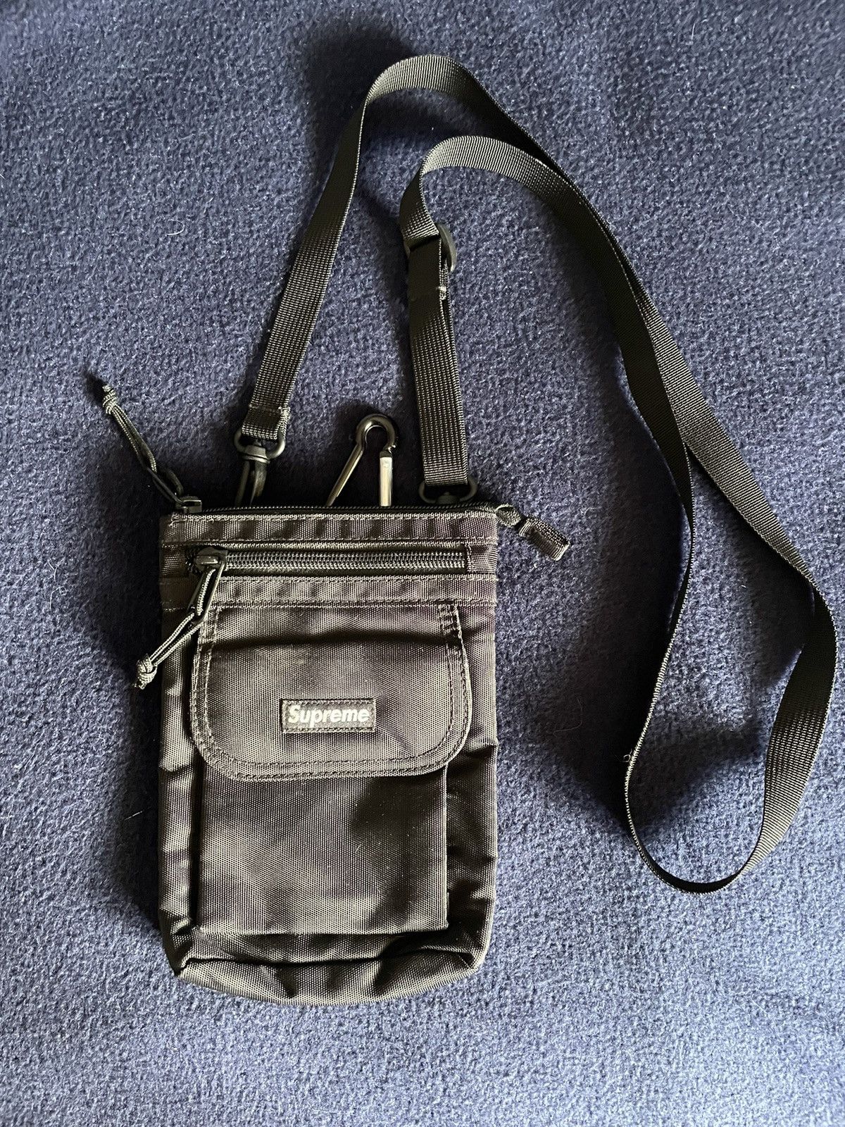 image of Supreme Shoulder Bag Black Fw19 2019, Men's