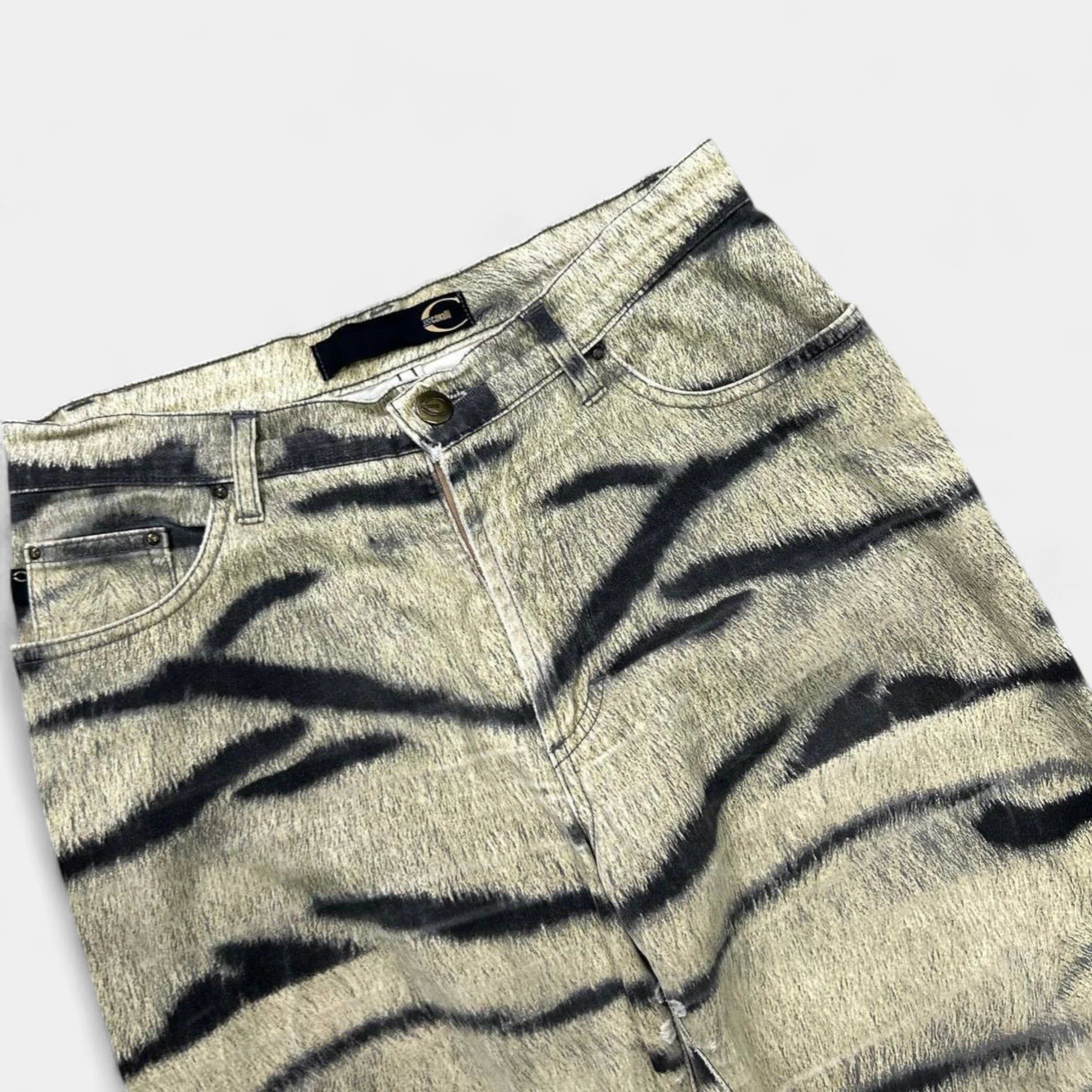 Roberto Cavalli Just Cavalli 2000s Tiger Print Flared Pants Size 27" / US 4 / IT 40 - 2 Thumbnail