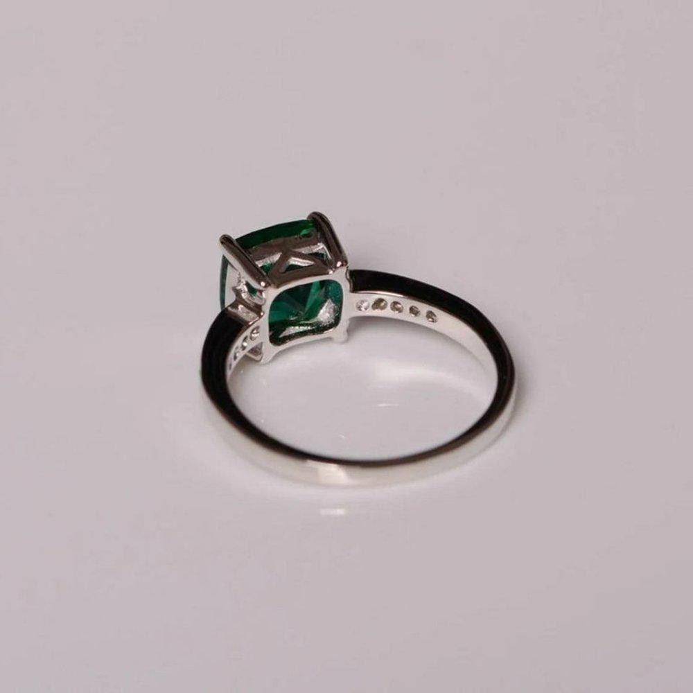 Designer Sterling Silver Emerald Green Topaz Promise Ring - Size 6 Size ONE SIZE - 7 Thumbnail