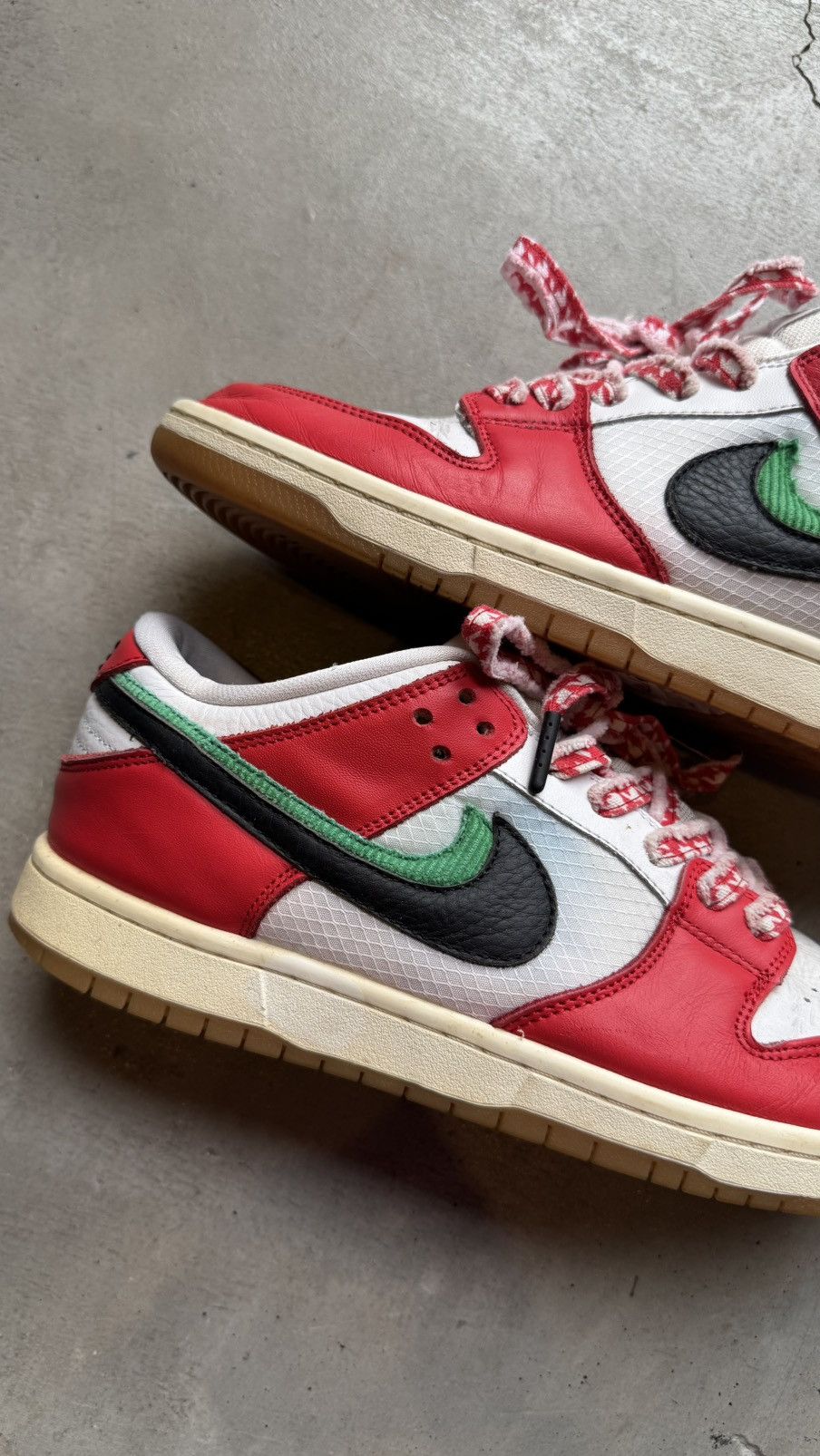 Nike Nike SB Dunk Low Frame Skate Habibi Size US 11 / EU 44 - 2 Thumbnail