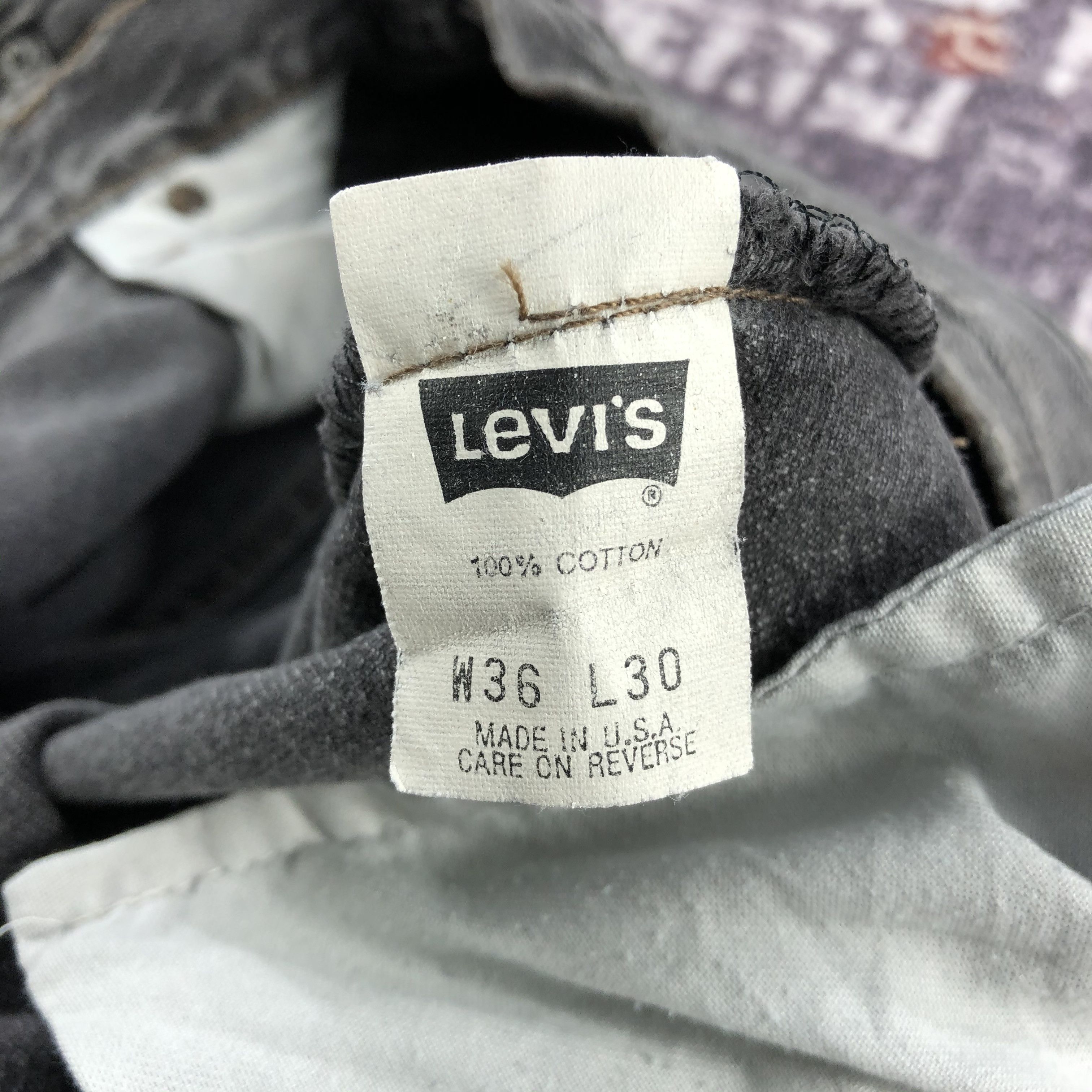 Levi's Vintage 90s Faded Black Levis 501 Jeans-JM2272 Size US 36 / EU 52 - 14 Thumbnail