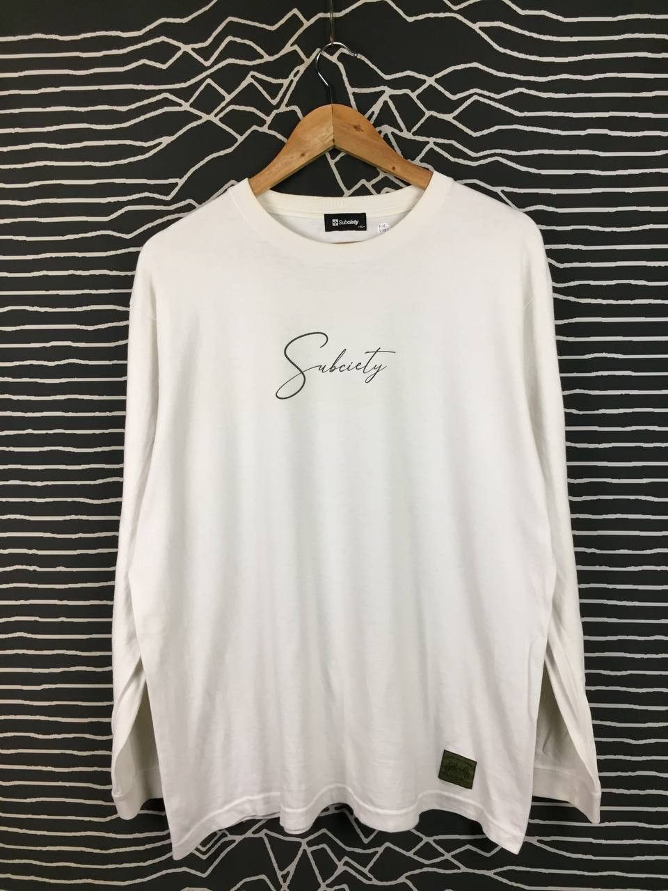 Japanese Brand Subciety Japanese Streetwear Script Logo Long Sleeve Tee Size US XL / EU 56 / 4 - 1 Thumbnail