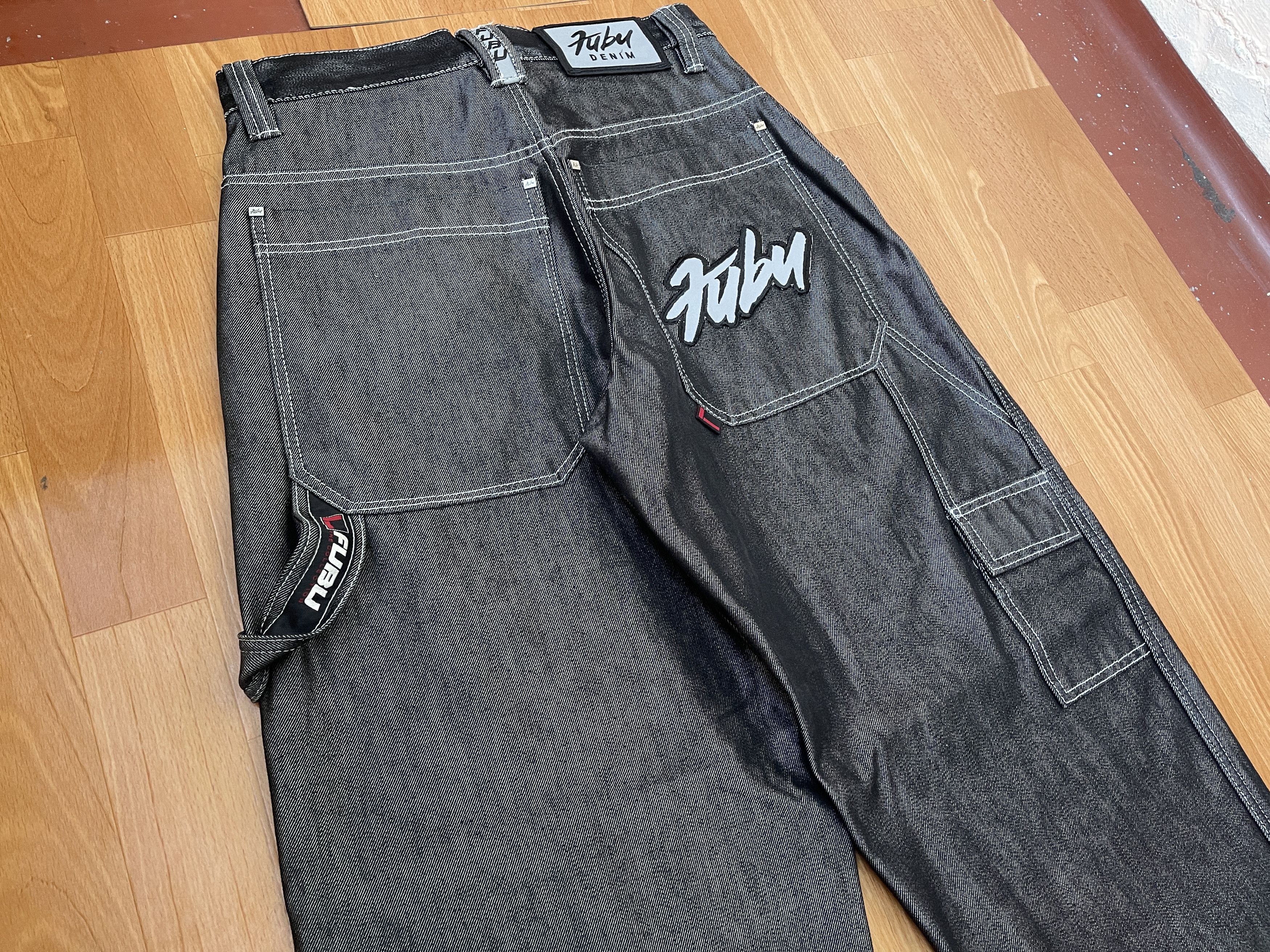 Fubu FUBU jeans shiny vintage baggy jeans silver metallic size 30 Size US 30 / EU 46 - 2 Thumbnail