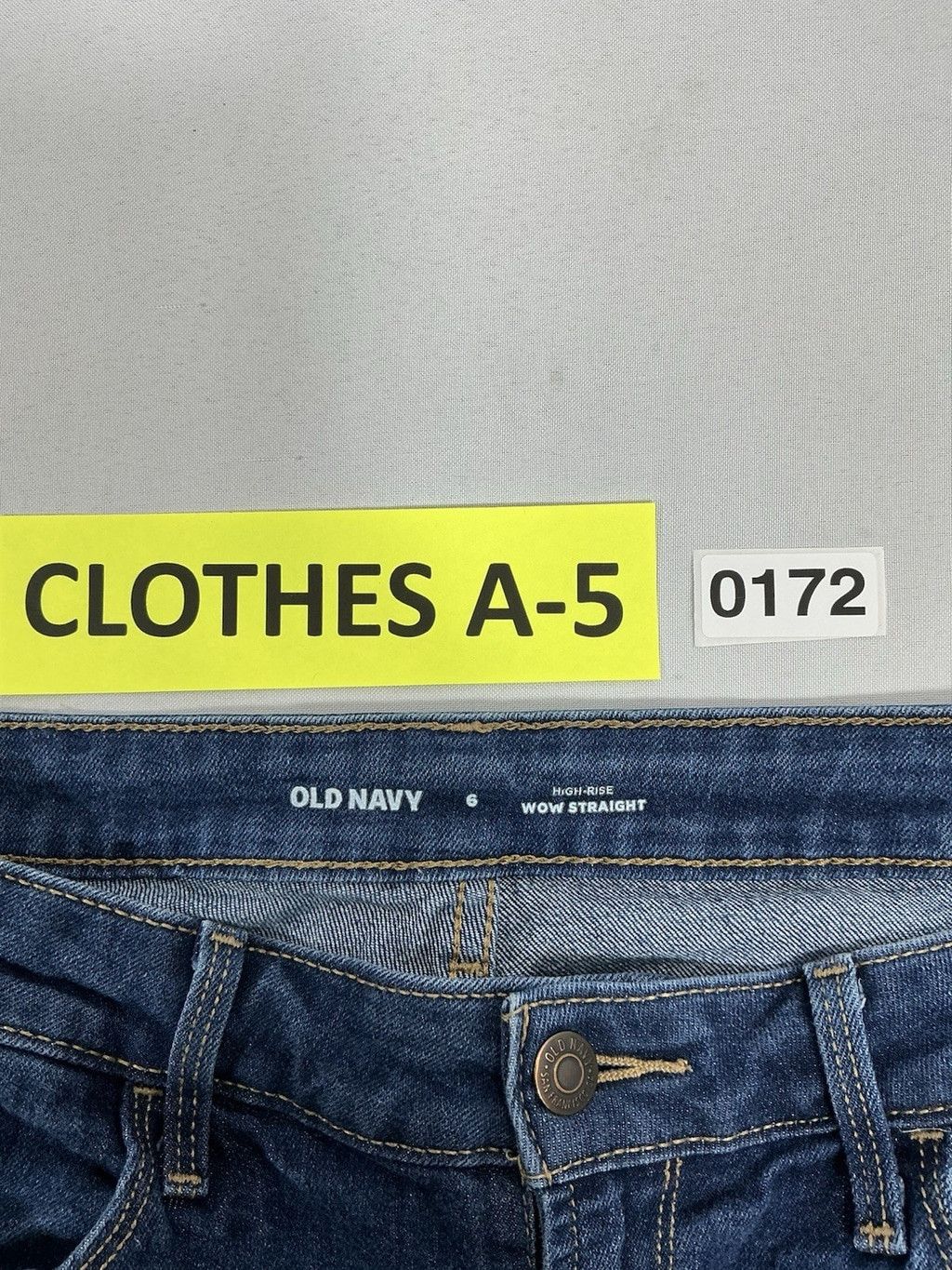 Old Navy Womans Excellent Old Navy Wow Straight Blue Jeans Size 6 Size 28" / US 6 / IT 42 - 3 Thumbnail