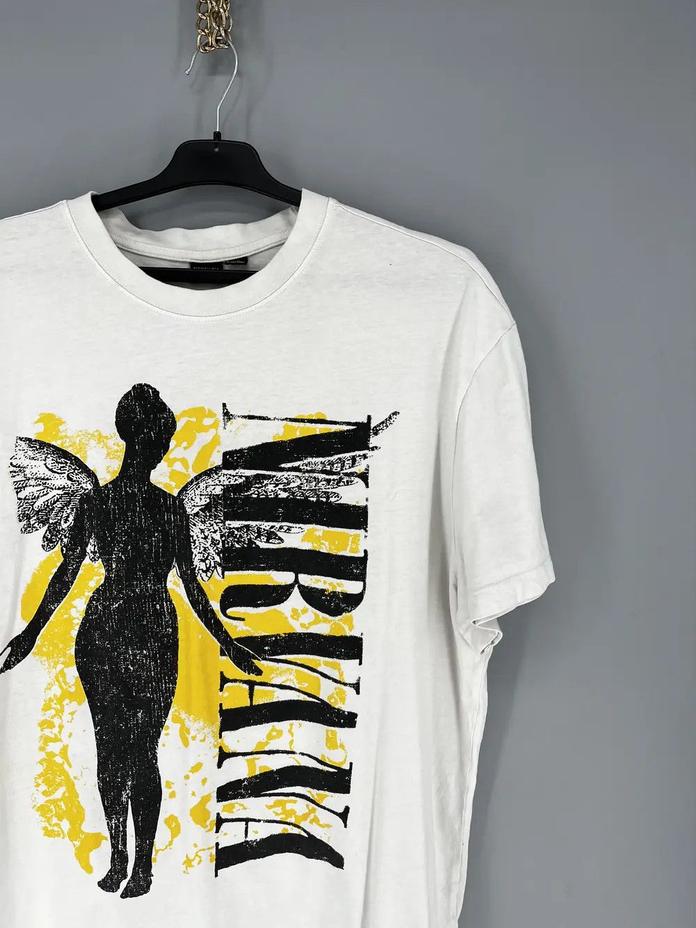 Band Tees Utero Nirvana Angel Album Cover Band Tee T-Shirt Small Size US L / EU 52-54 / 3 - 5 Thumbnail