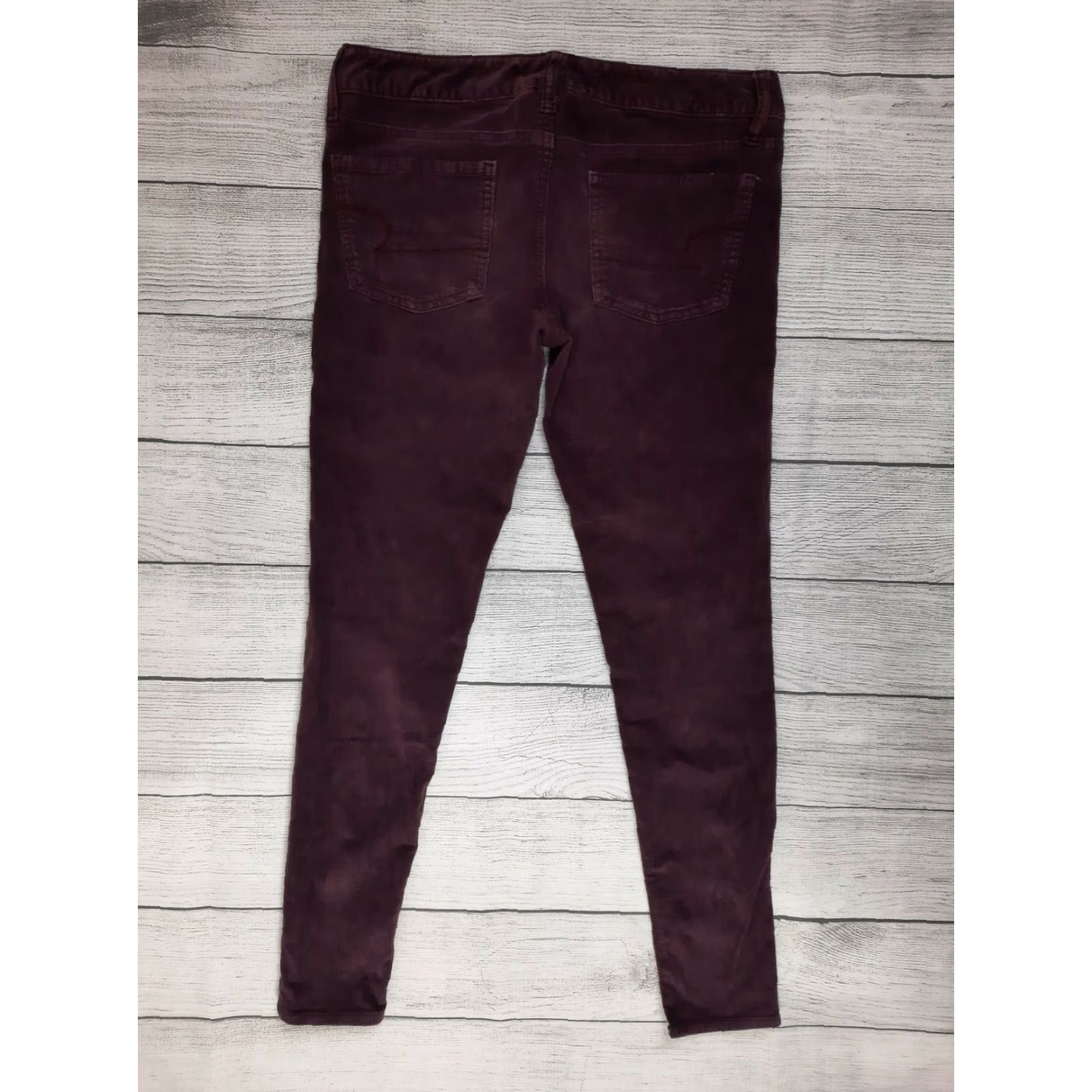 American Eagle Outfitters VINTAGE? No. (Note: The item is not vintage.) Size 27" / US 4 / IT 40 - 2 Thumbnail