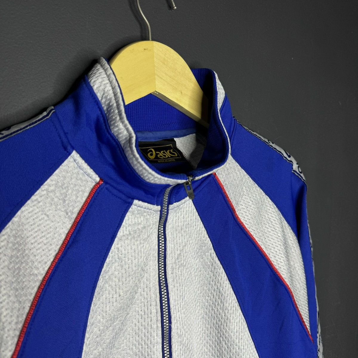Asics Vintage Asics Football Gear Size US M / EU 48-50 / 2 - 3 Thumbnail