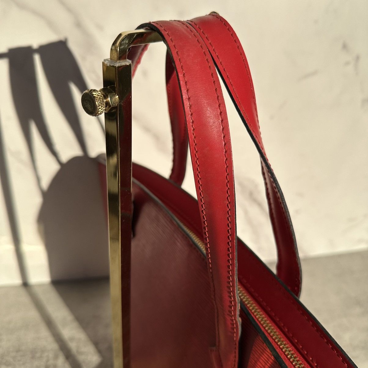 Louis Vuitton Louis Vuitton Epi Saint Jacques PM Castillan Red Size ONE SIZE - 9 Thumbnail