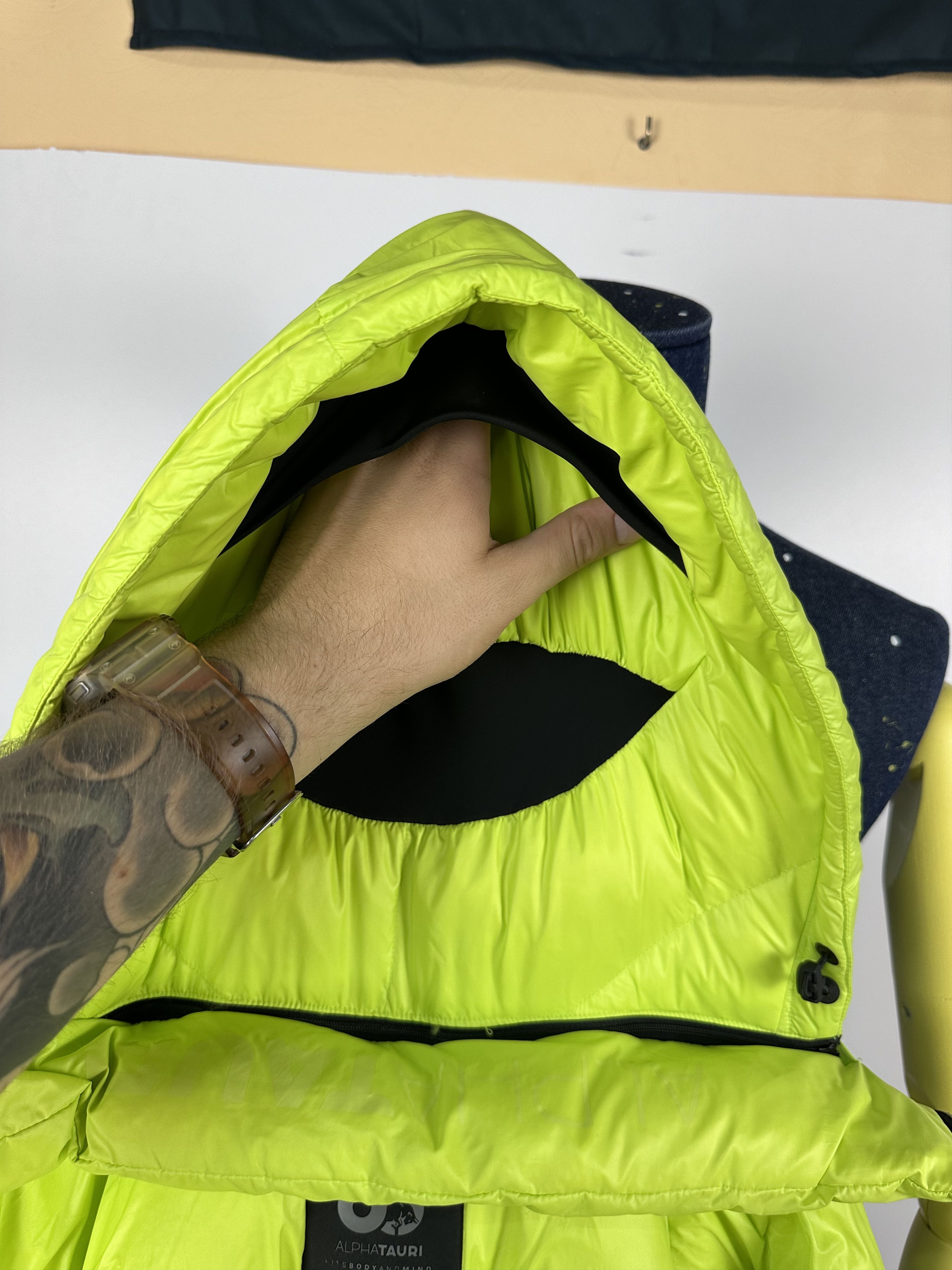 Grailed Alpha Tauri Primaloft Down Puffer Racing Jacket Mens Size L Size US L / EU 52-54 / 3 - 15 Thumbnail