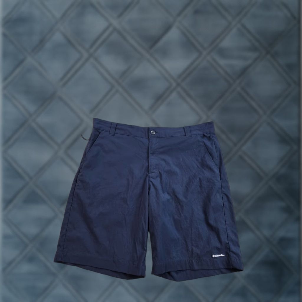 Vintage Columbia Mens Short Chino Blue 10" Inseam Stretch Pockets Logo Regular Waist 36 Size US 36 / EU 52 - 1 Thumbnail