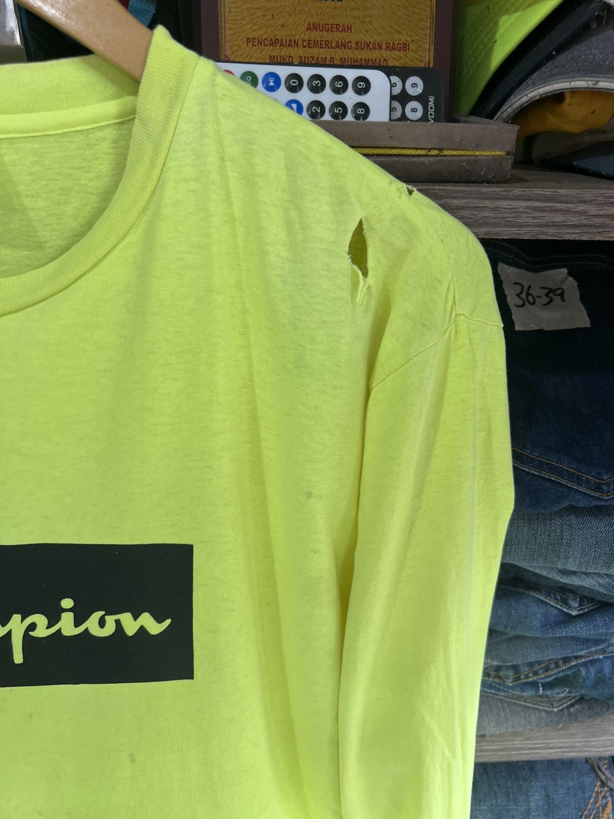 Champion 🔥Distressed Champion Long Sleeve Size US M / EU 48-50 / 2 - 6 Thumbnail