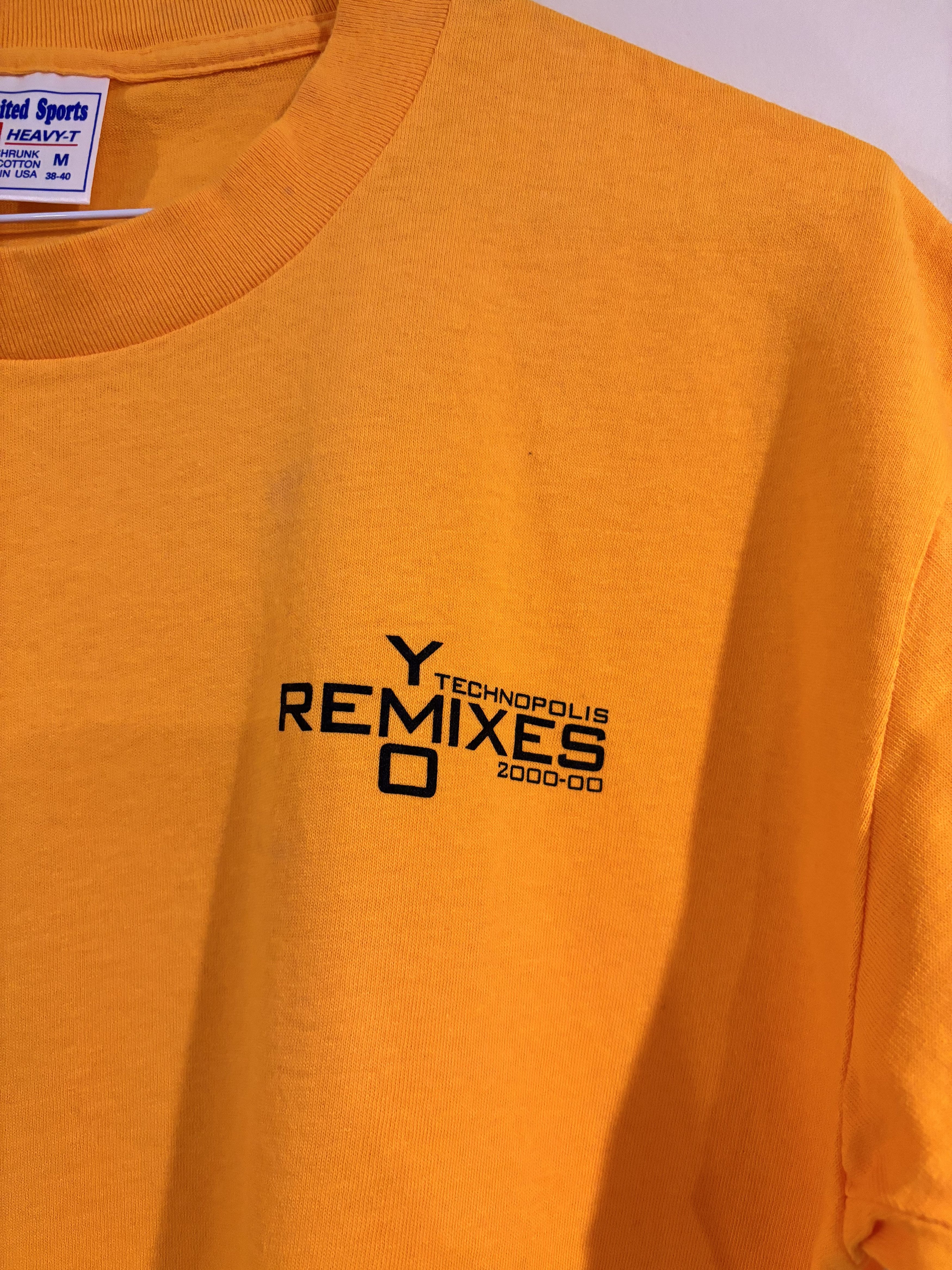 Vintage Vintage 2000 Yellow Magic Orchestra Remixes Shirt YMO Size US M / EU 48-50 / 2 - 2 Thumbnail