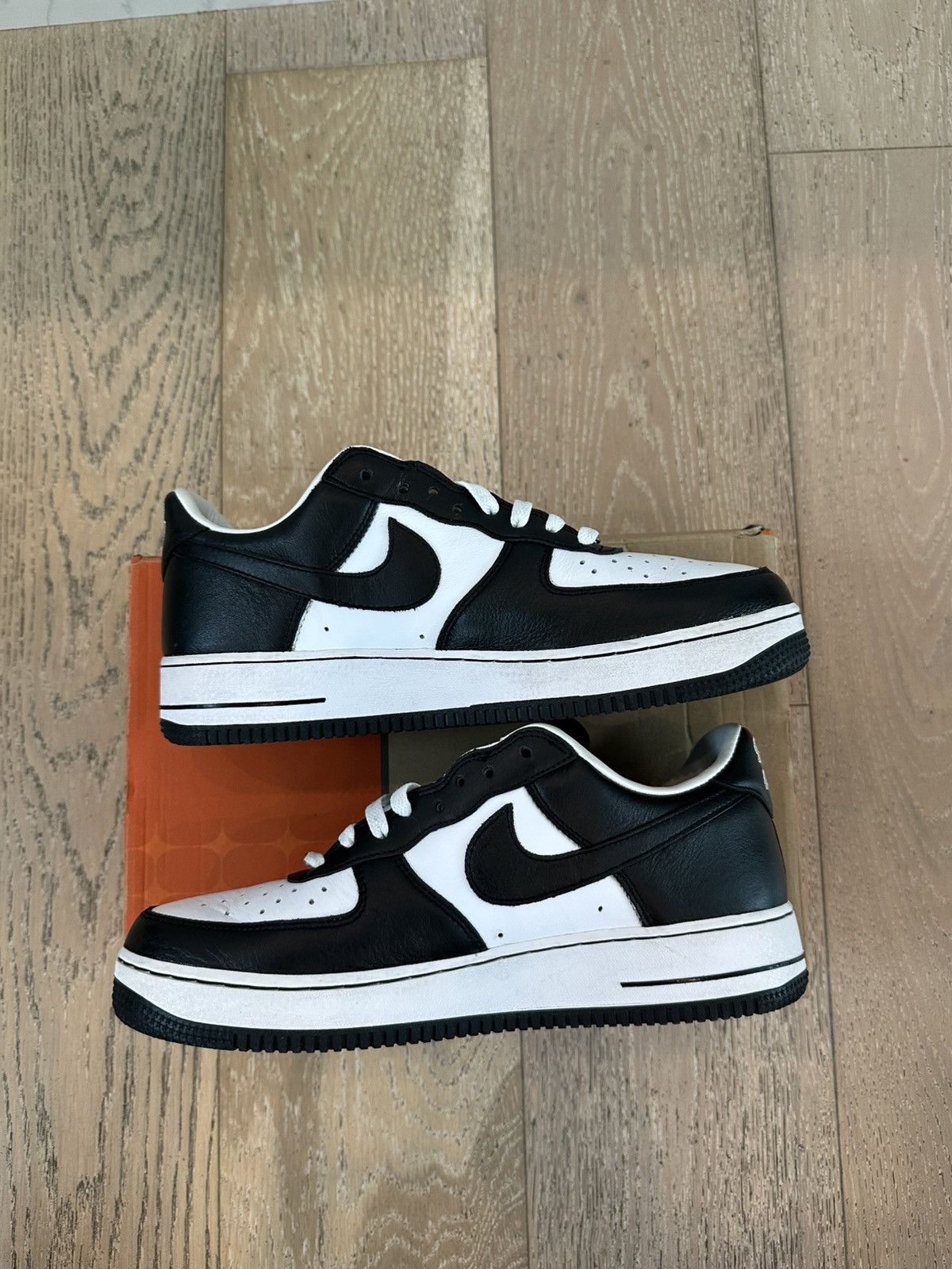 Nike Nike Air Force 1 Low QS Terror Squad Blackout Size US 10 / EU 43 - 5 Thumbnail