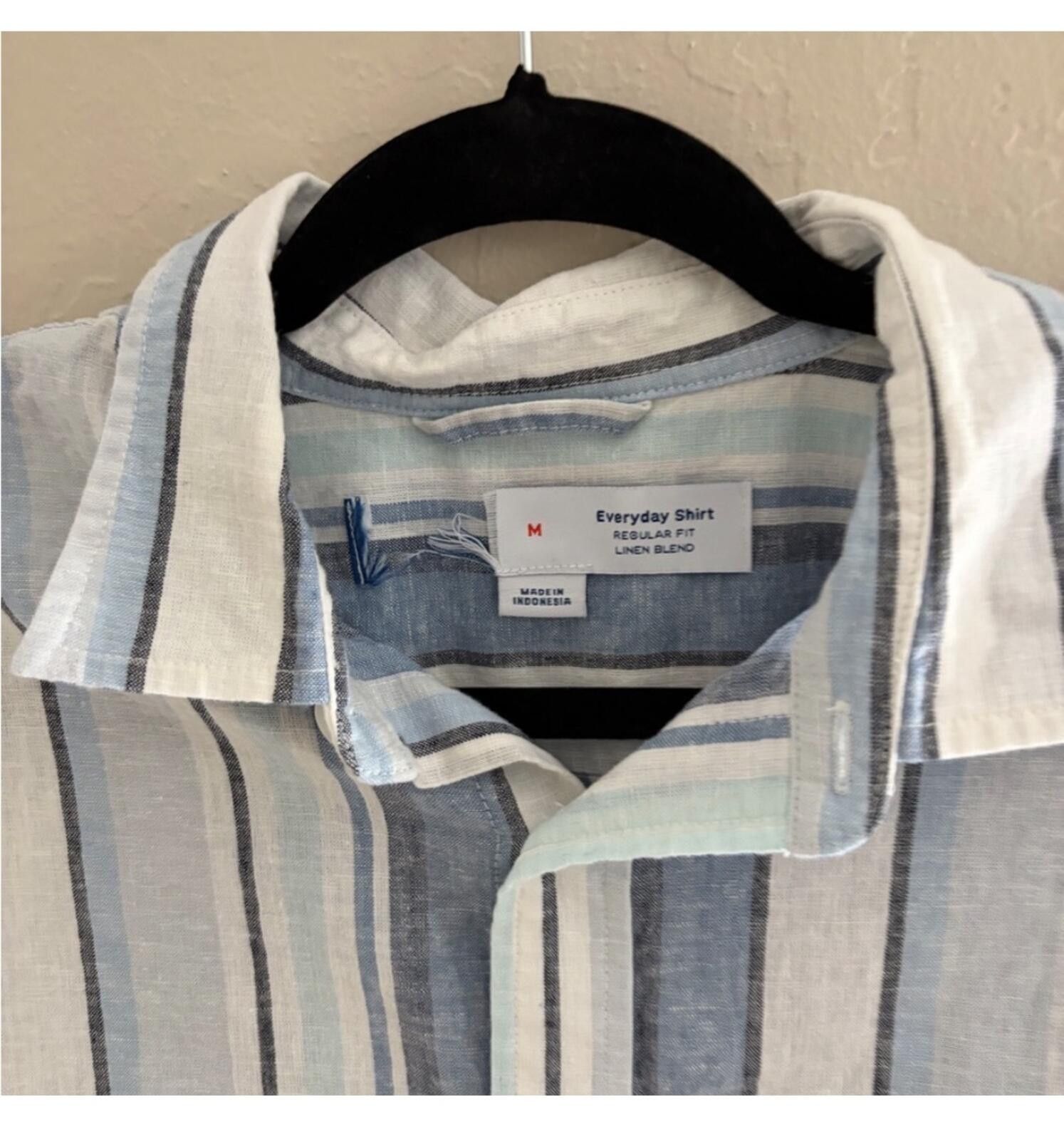 Old Navy Old Navy Blue and White Striped Button Down Shirt Size M / US 6-8 / IT 42-44 - 3 Thumbnail