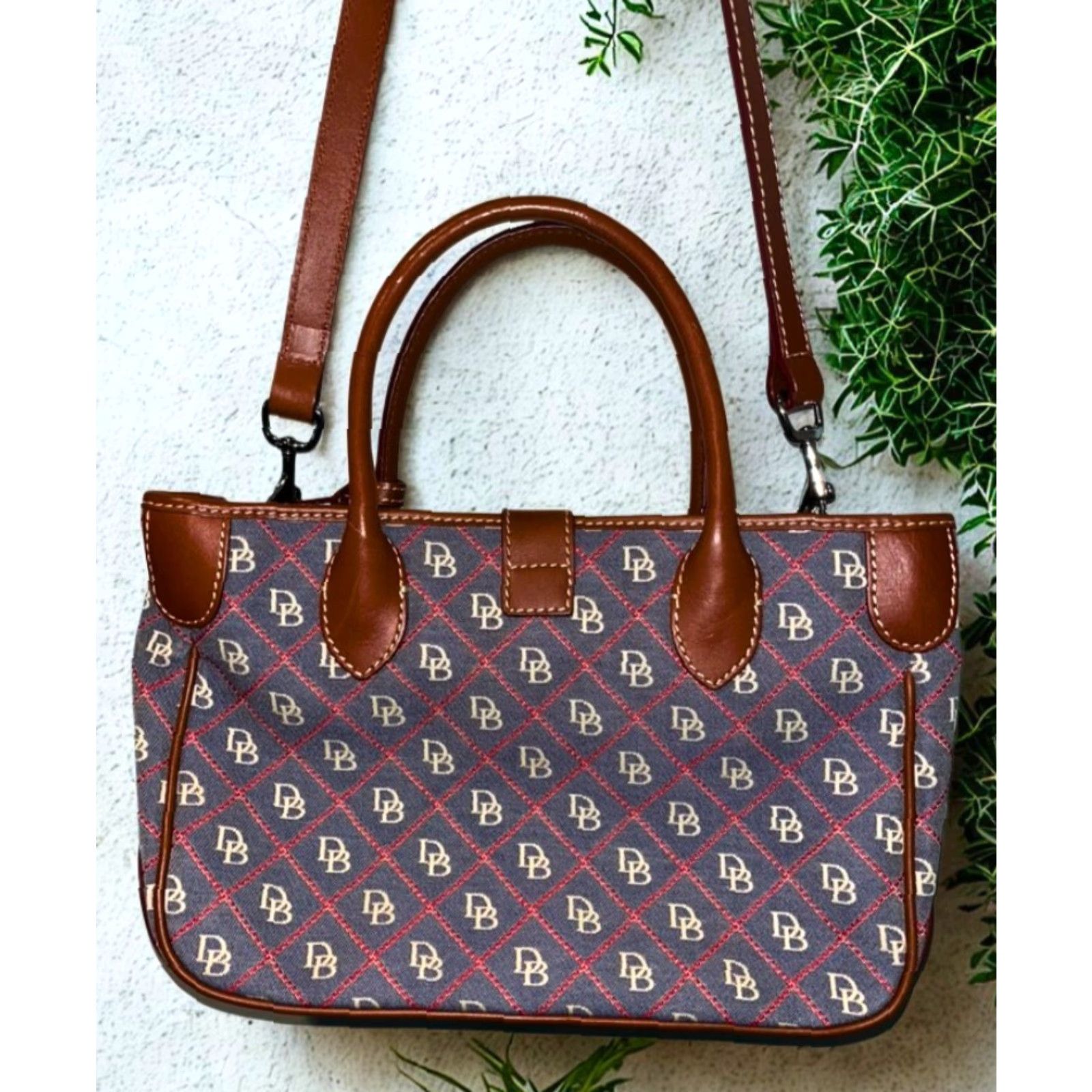 Dooney & Bourke VINTAGE Dooney & Bourke Monogram Canvas Leather Tote Shoulder Bag Crossbody Size ONE SIZE - 3 Thumbnail