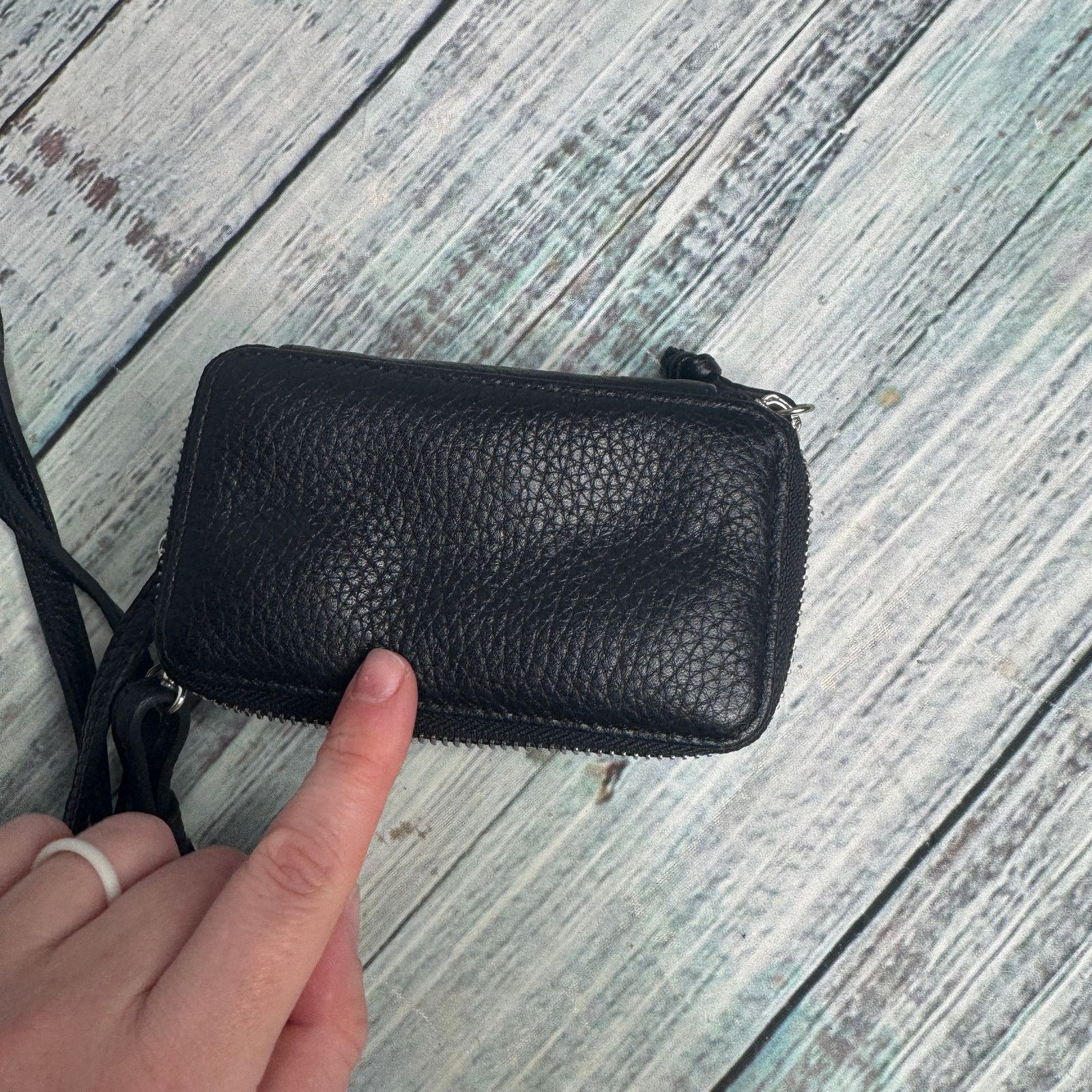 Brighton Brighton Black Pebbled Leather Crossbody Wallet Tassel Bag Size ONE SIZE - 5 Thumbnail