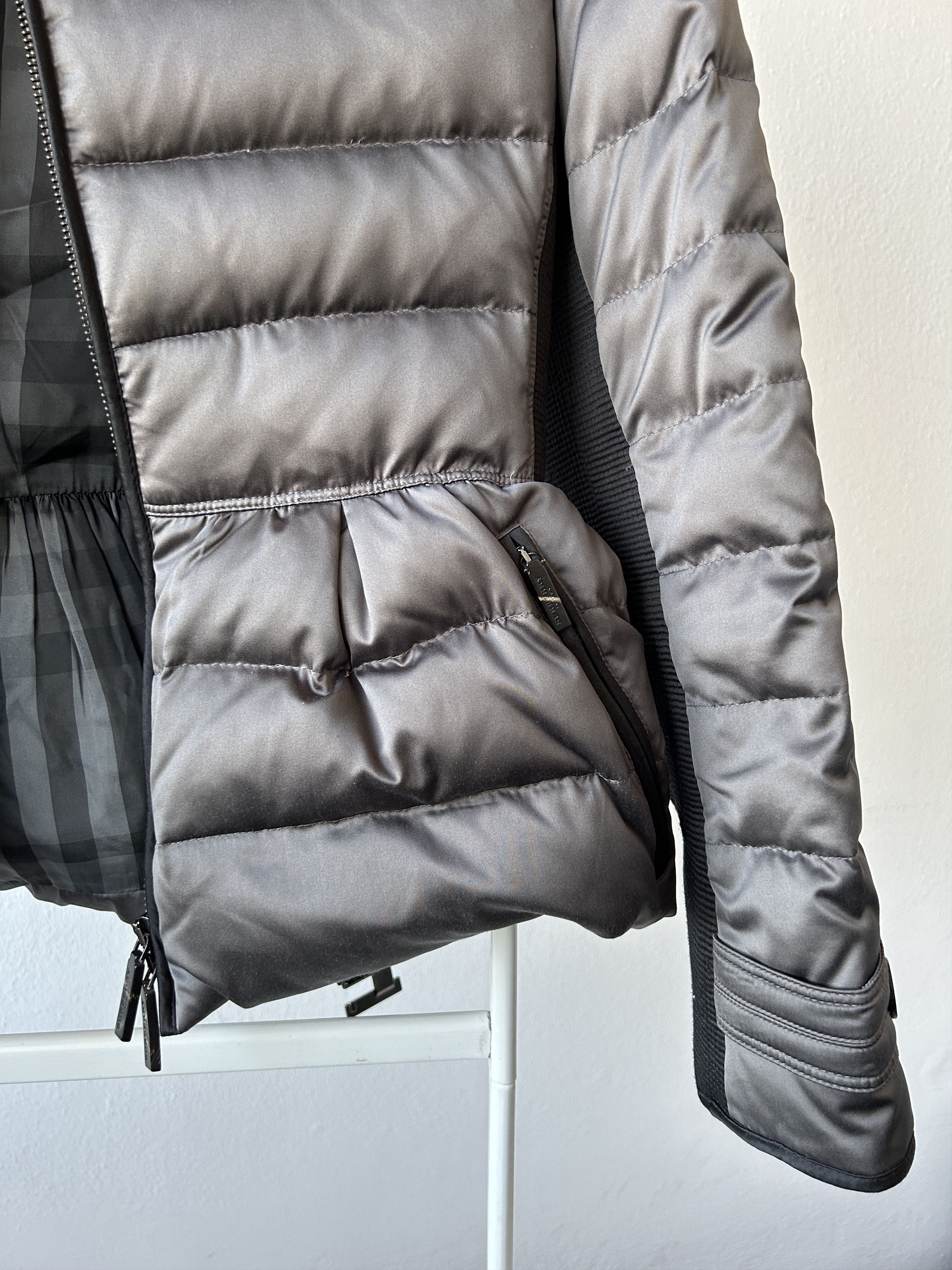 Burberry Burberry belted short puffer jacket Size L / US 10 / IT 46 - 6 Thumbnail