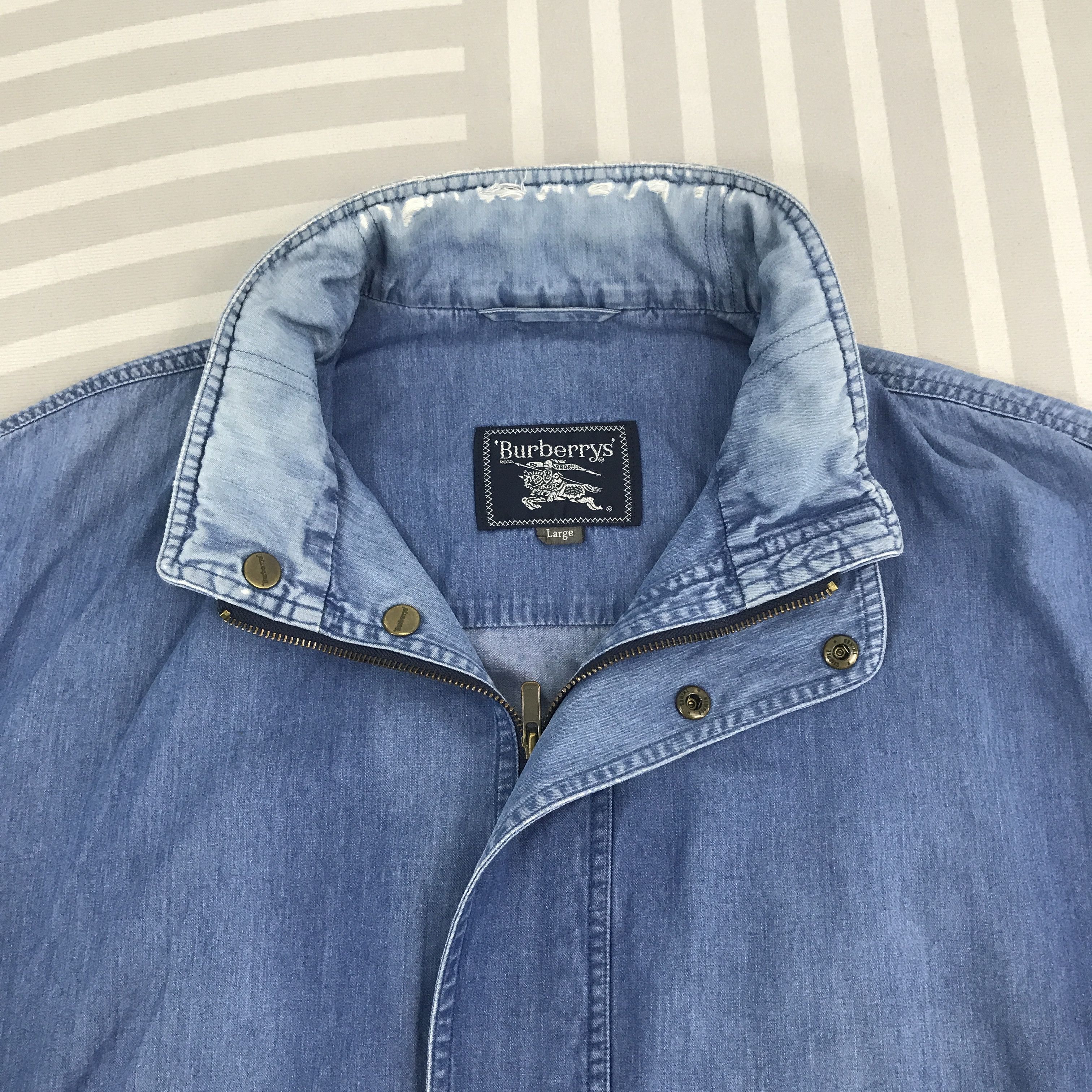 Burberry × Vintage Vintage Burberrys Denim Design distressed collar Jacket Size US L / EU 52-54 / 3 - 8 Thumbnail