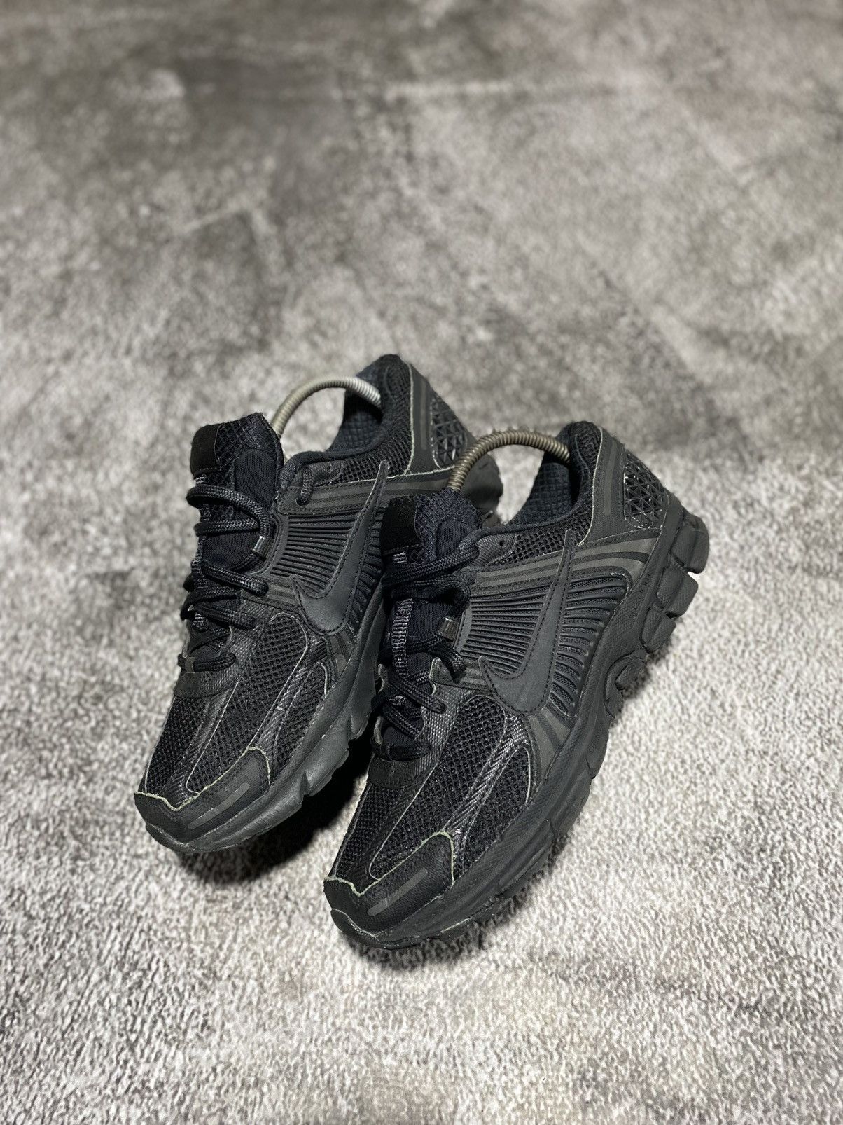 Nike Nike vomero 5 black Size US 8.5 / EU 41-42 - 2 Thumbnail