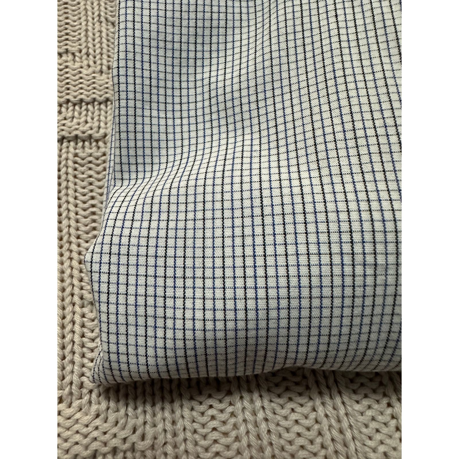 Isaac Mizrahi Isaac Mizrahi blue microplaid slim fit button down size 17.5 Size US XL / EU 56 / 4 - 4 Thumbnail