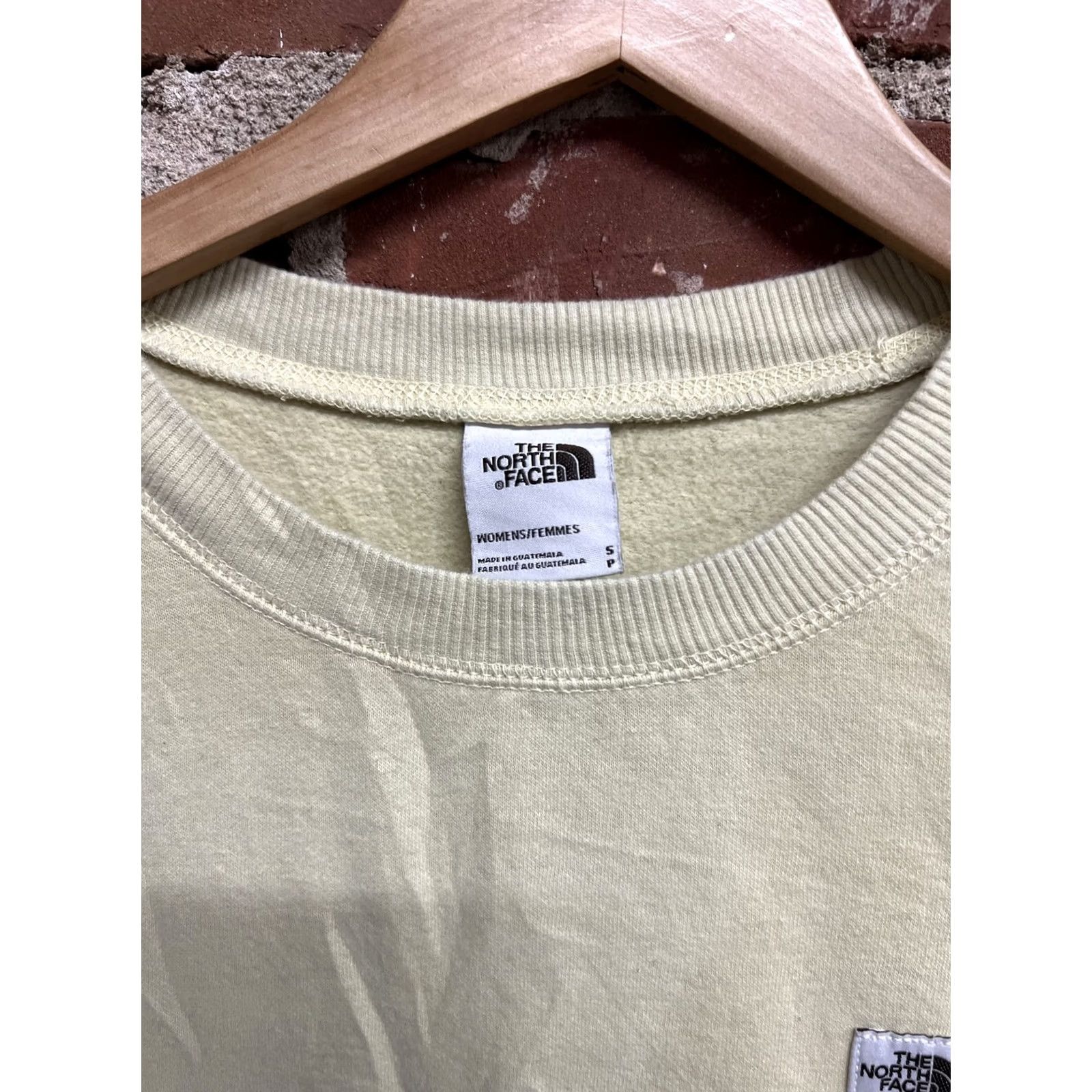 The North Face The North Face Sweater Womens S Yellow Pullover Crew Neck Casual Regular Long Sleeve Size S / US 4 / IT 40 - 2 Thumbnail