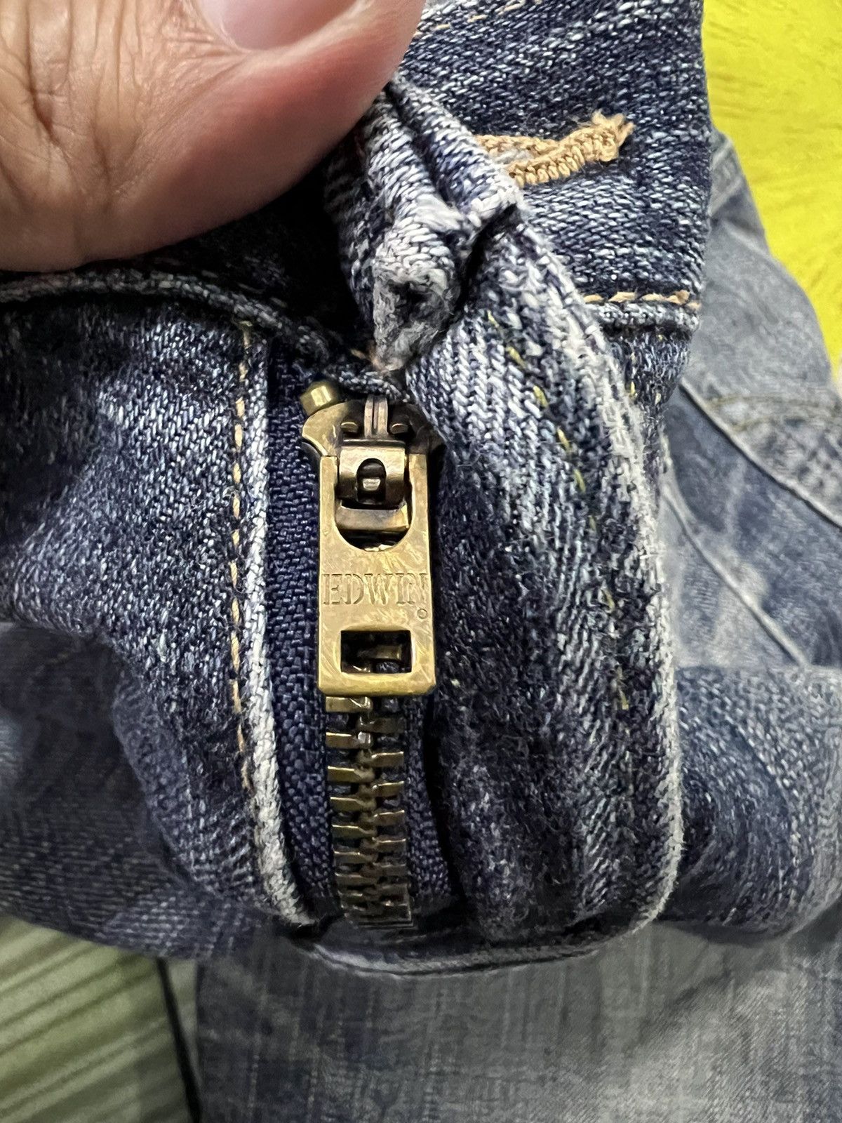 Edwin 💥RARE EDWIN 505zx SELVEDGE WITH ORENTAG Size US 31 - 10 Thumbnail