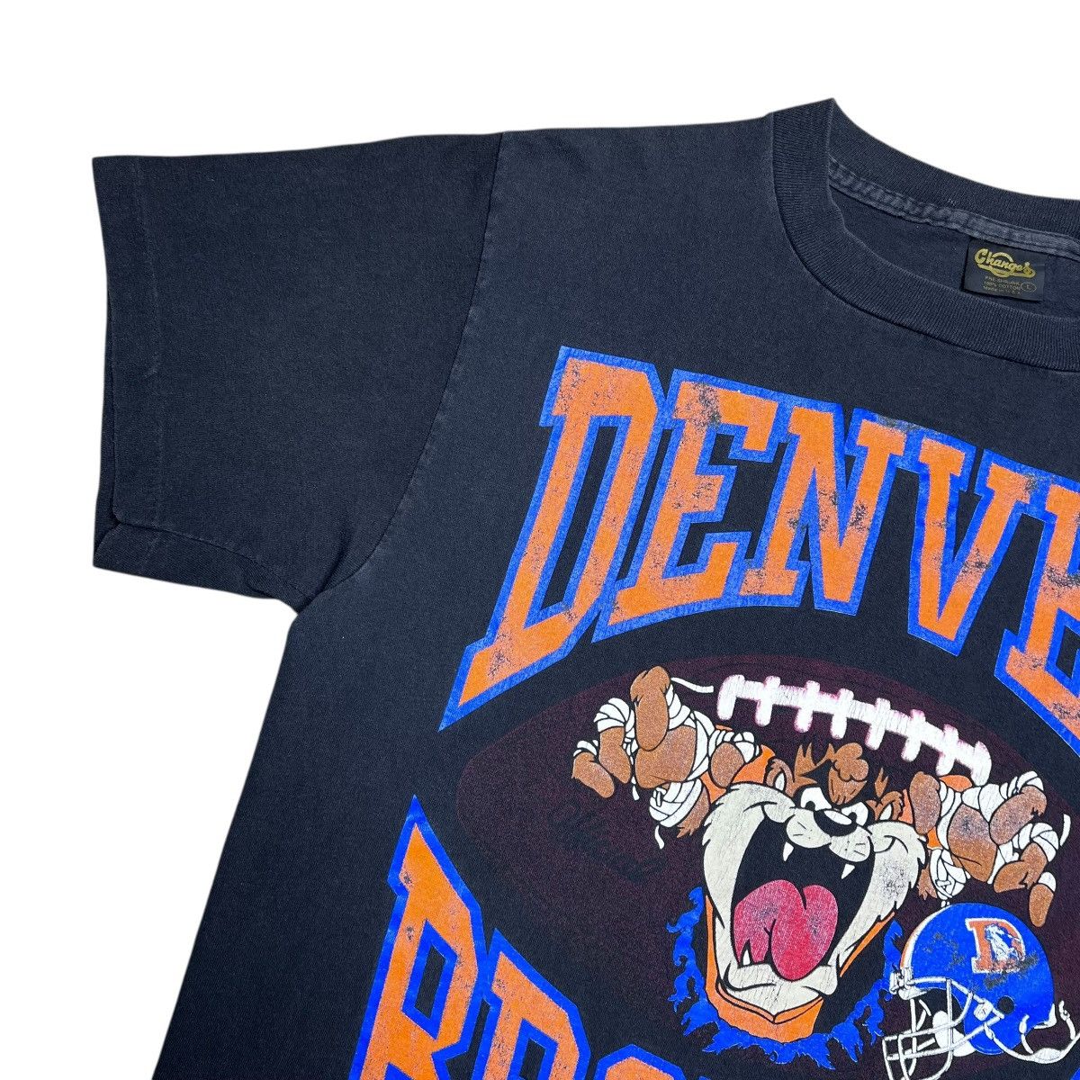 Changes Vintage 1992 NFL Denver Broncos Taz Looney Tunes Changes Tee Size US L / EU 52-54 / 3 - 7 Thumbnail