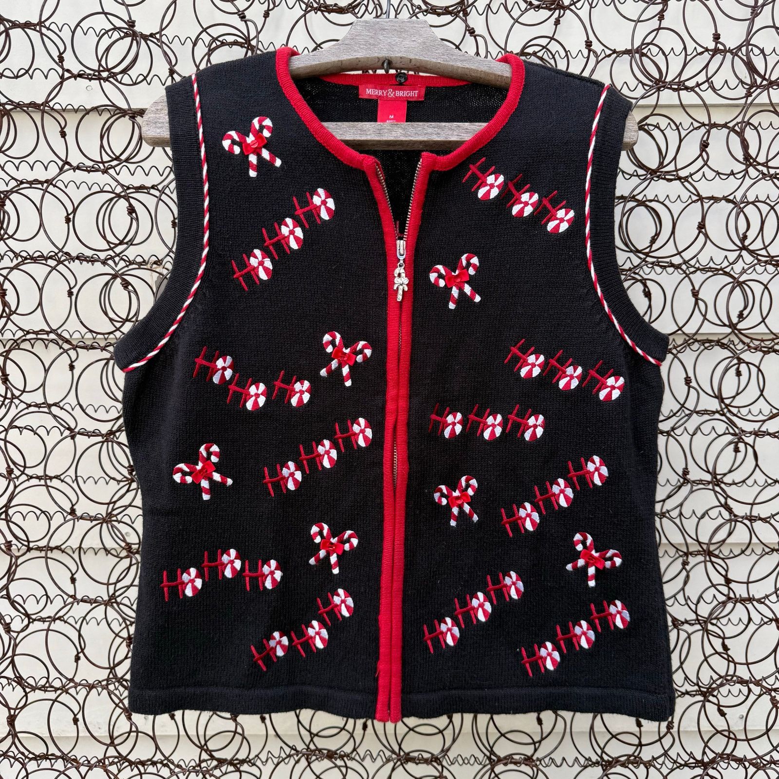 Vintage Y2K Ugly Christmas Sweater Vest Candy Cane Peppermints M Size M / US 6-8 / IT 42-44 - 1 Thumbnail