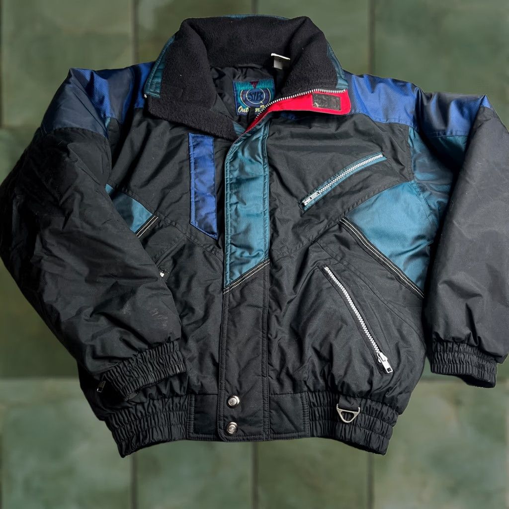 Vintage VINTAGE St. Johns Bay Outdoorsman Ski Jacket Black Blue Nylon Insulated Mens Size US L / EU 52-54 / 3 - 1 Thumbnail