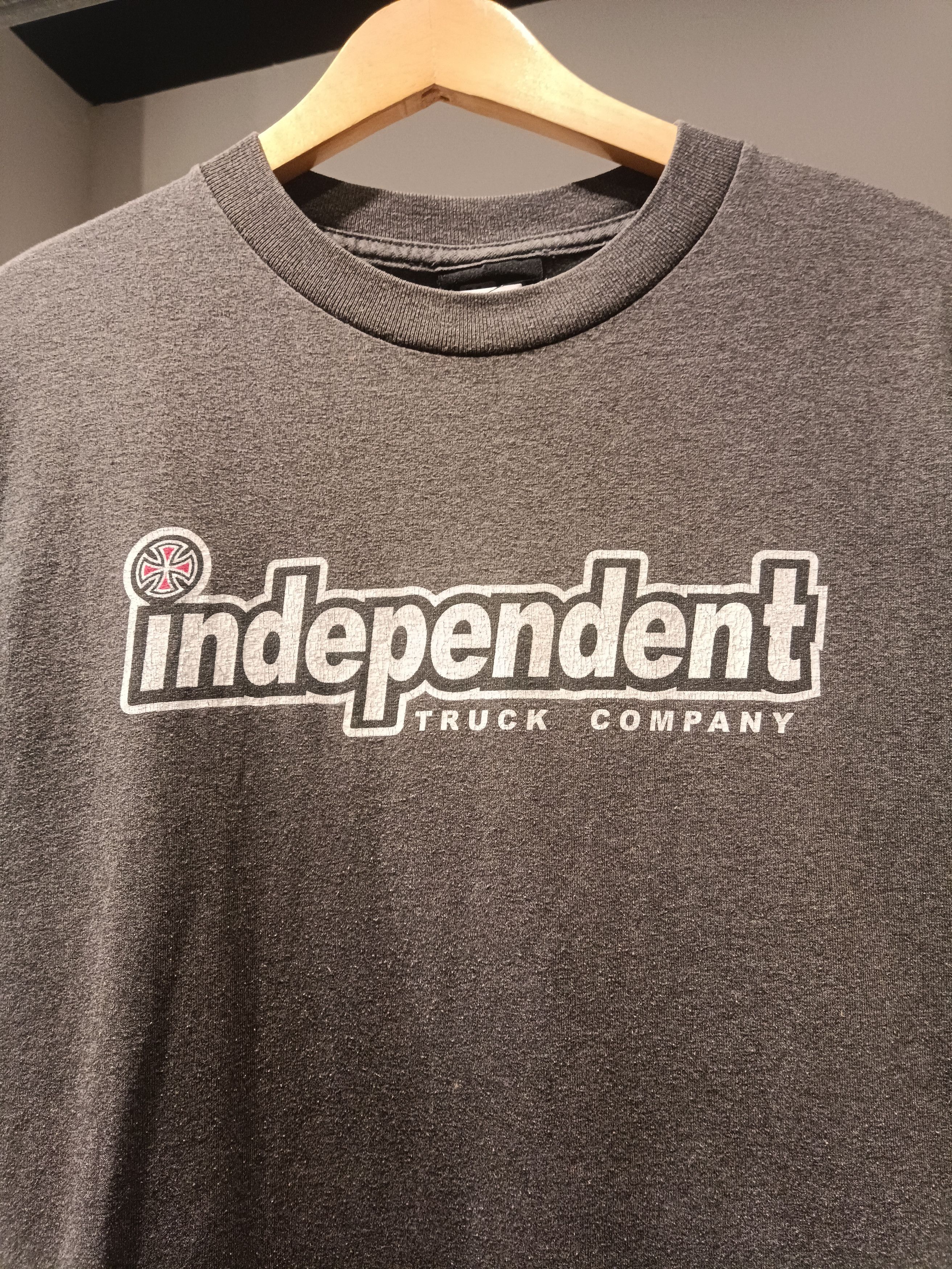 Independent Truck Co. Vintage Independent Skateboard Size US M / EU 48-50 / 2 - 3 Thumbnail