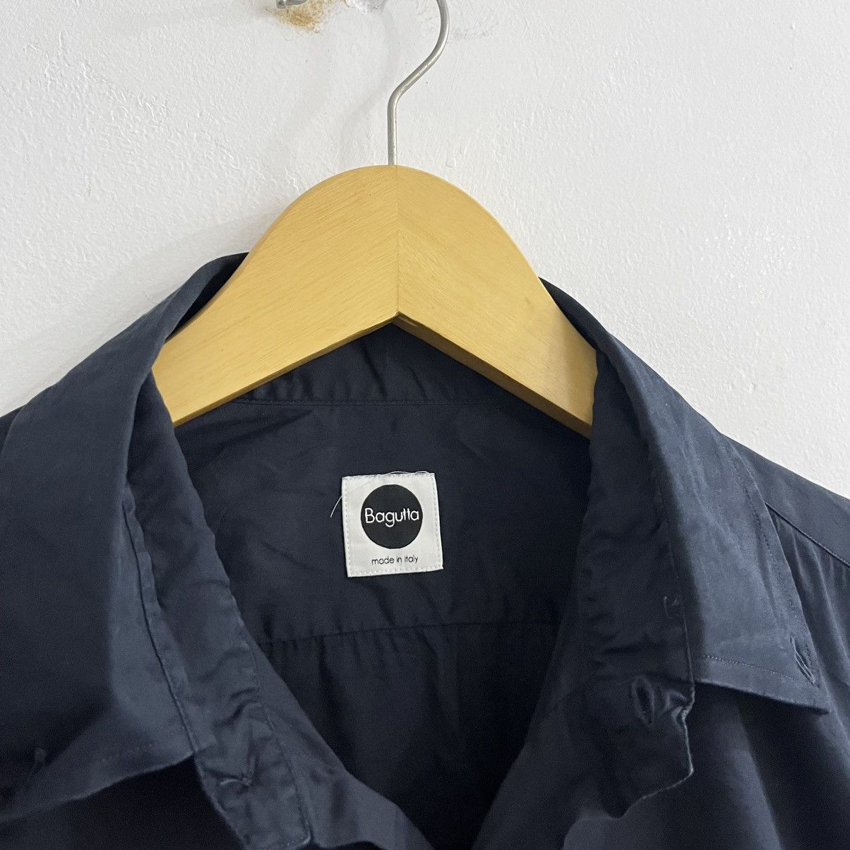 Designer Bagutta Italy Minimalist Button Up Shirt Size US M / EU 48-50 / 2 - 4 Thumbnail