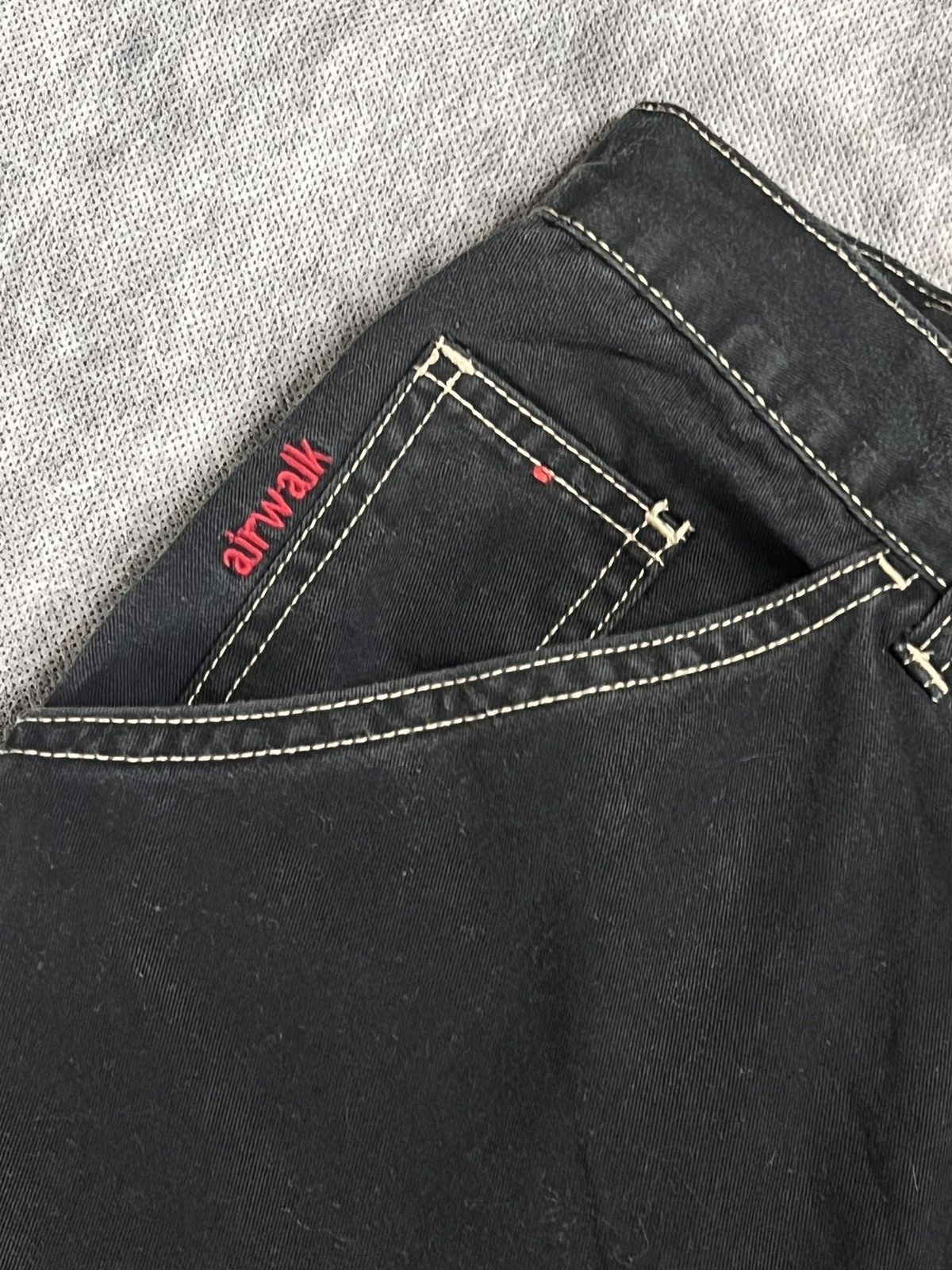 Airwalk Vintage Airwalk Baggy Style Jean Shorts Size US 34 / EU 50 - 4 Thumbnail