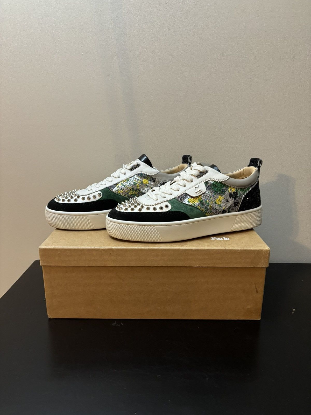 スニーカー Christian Louboutin Loubishark Glitter Iridescent- EU 41.5 Christian Louboutin Loubishark Iridescent Silver Sneakers EU