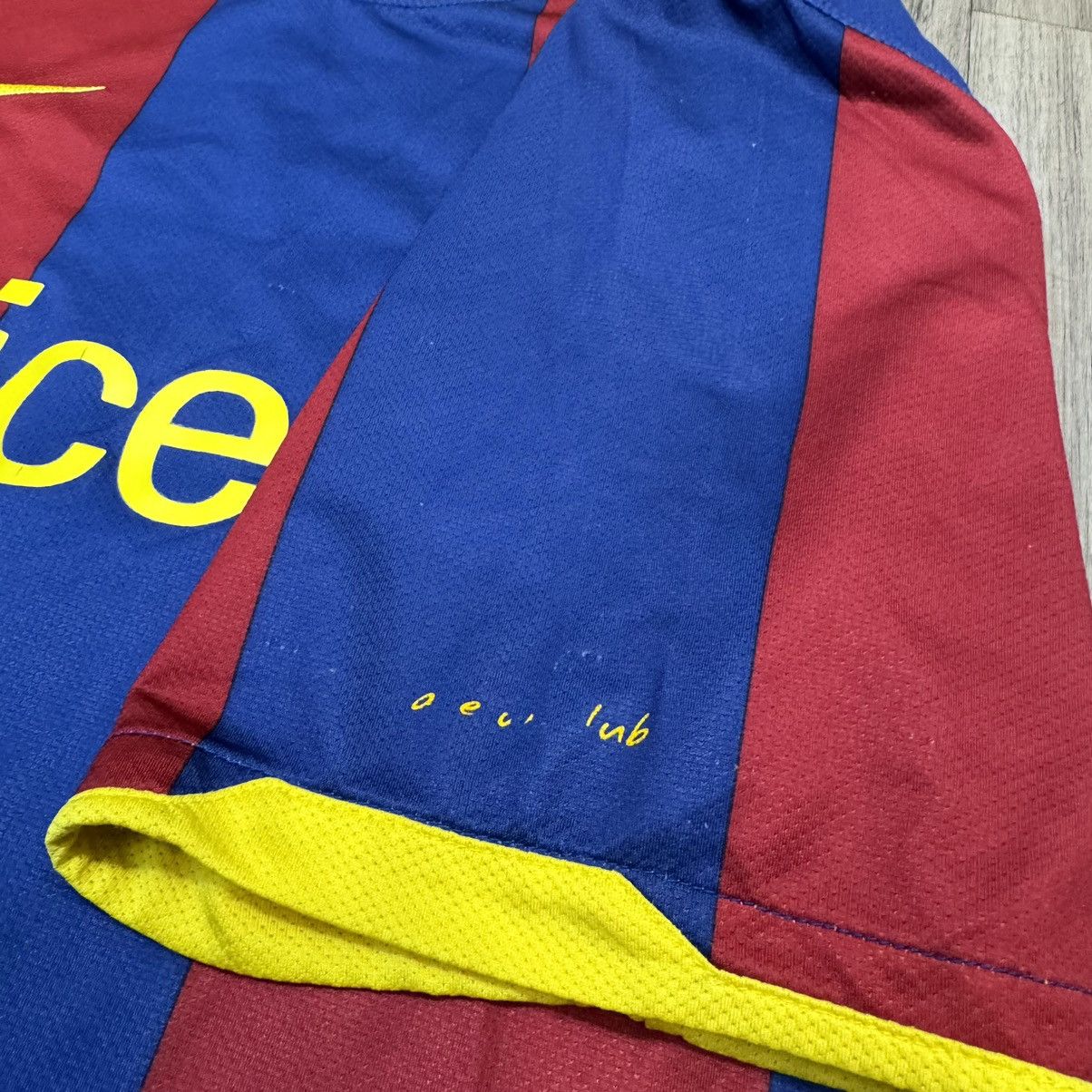 Nike Barcelona 10/11 home shirt #10 Messi Size US L / EU 52-54 / 3 - 7 Thumbnail