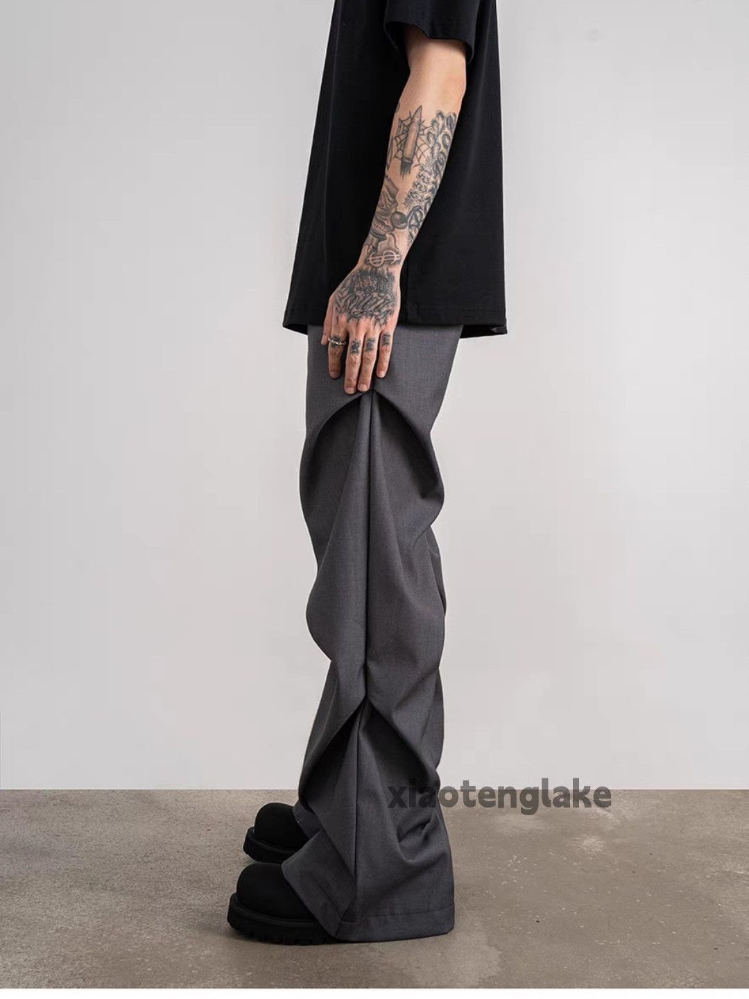 Designer Utility skate hiphop pleated yuppie loose baggy pants Size US 32 / EU 48 - 2 Thumbnail