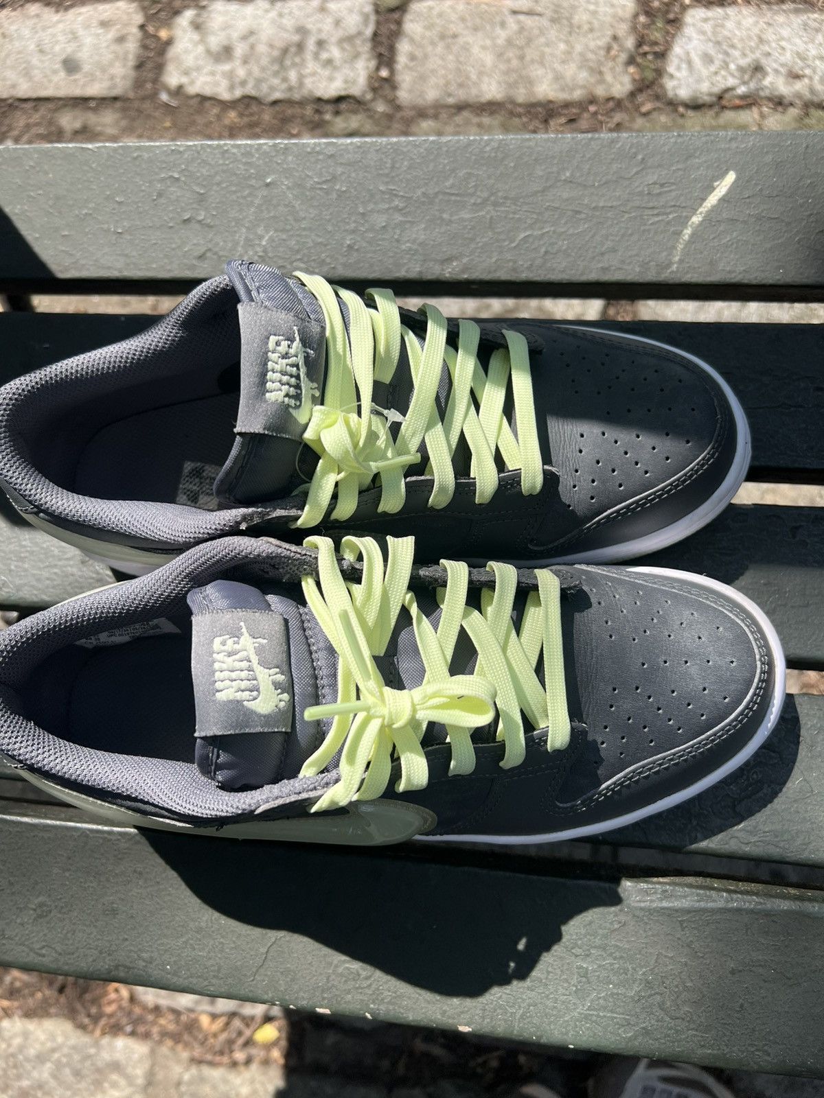 Nike Glow In The Dark Dunks GS Size US 8.5 / IT 38.5 - 2 Thumbnail