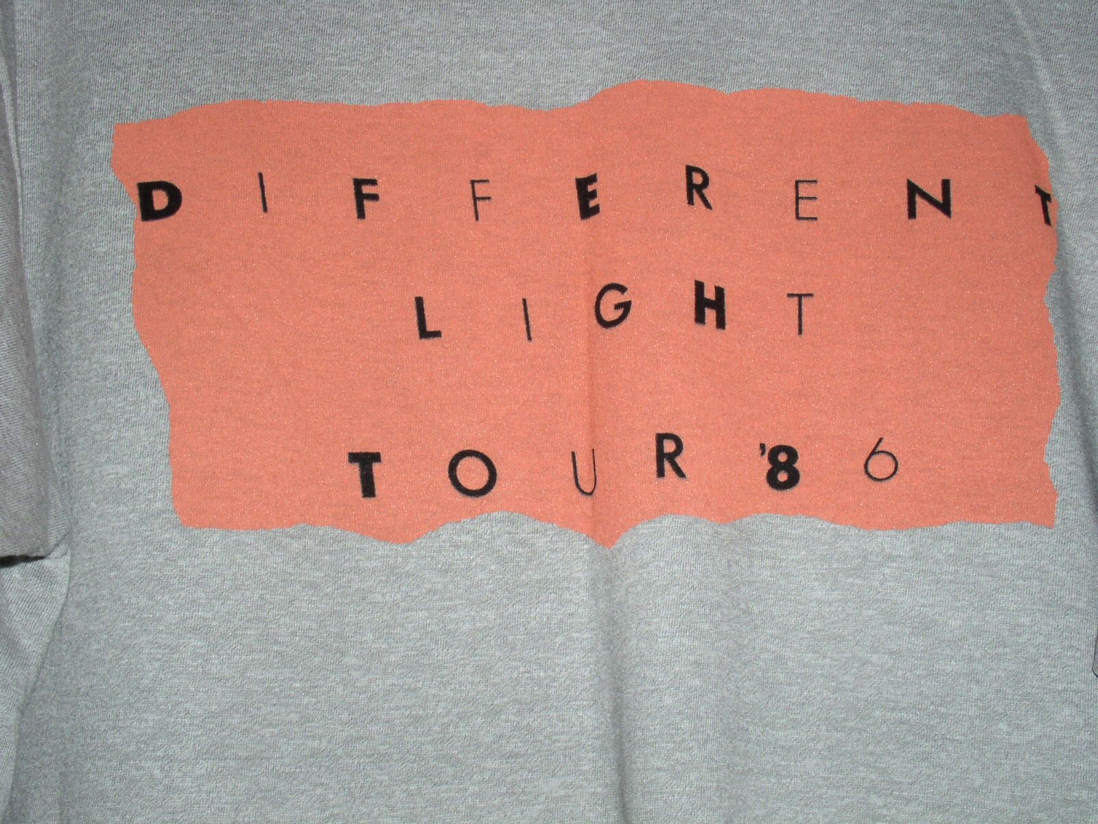 Band Tees Bangles Concert Shirt 1986 Different Light Single Stitched Size US XL / EU 56 / 4 - 4 Thumbnail