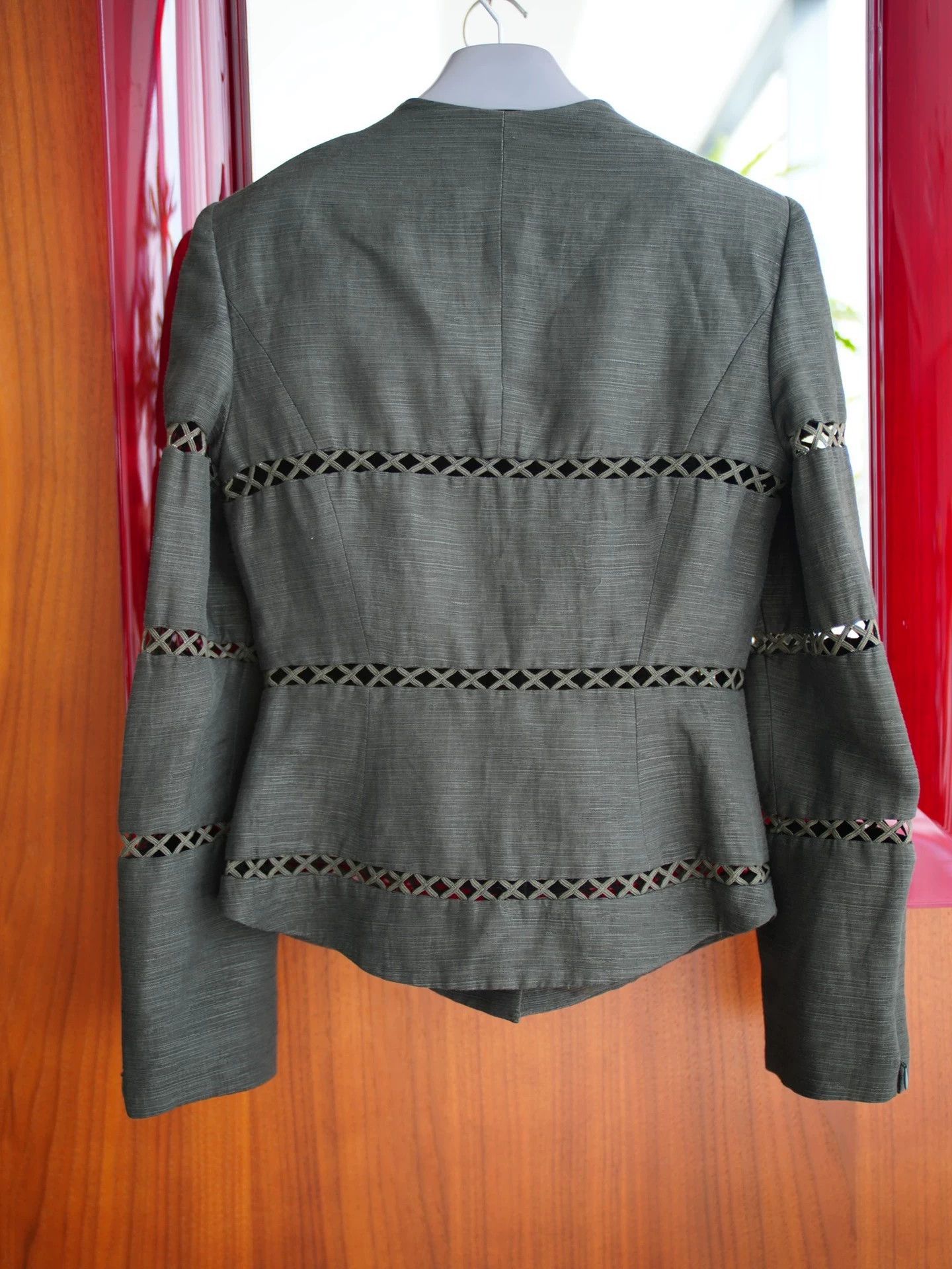 Salvatore Ferragamo Ferragamo Vintage Olive Silk Linen Cutout Blazer Fr36 Size XS / US 0-2 / IT 36-38 - 6 Thumbnail