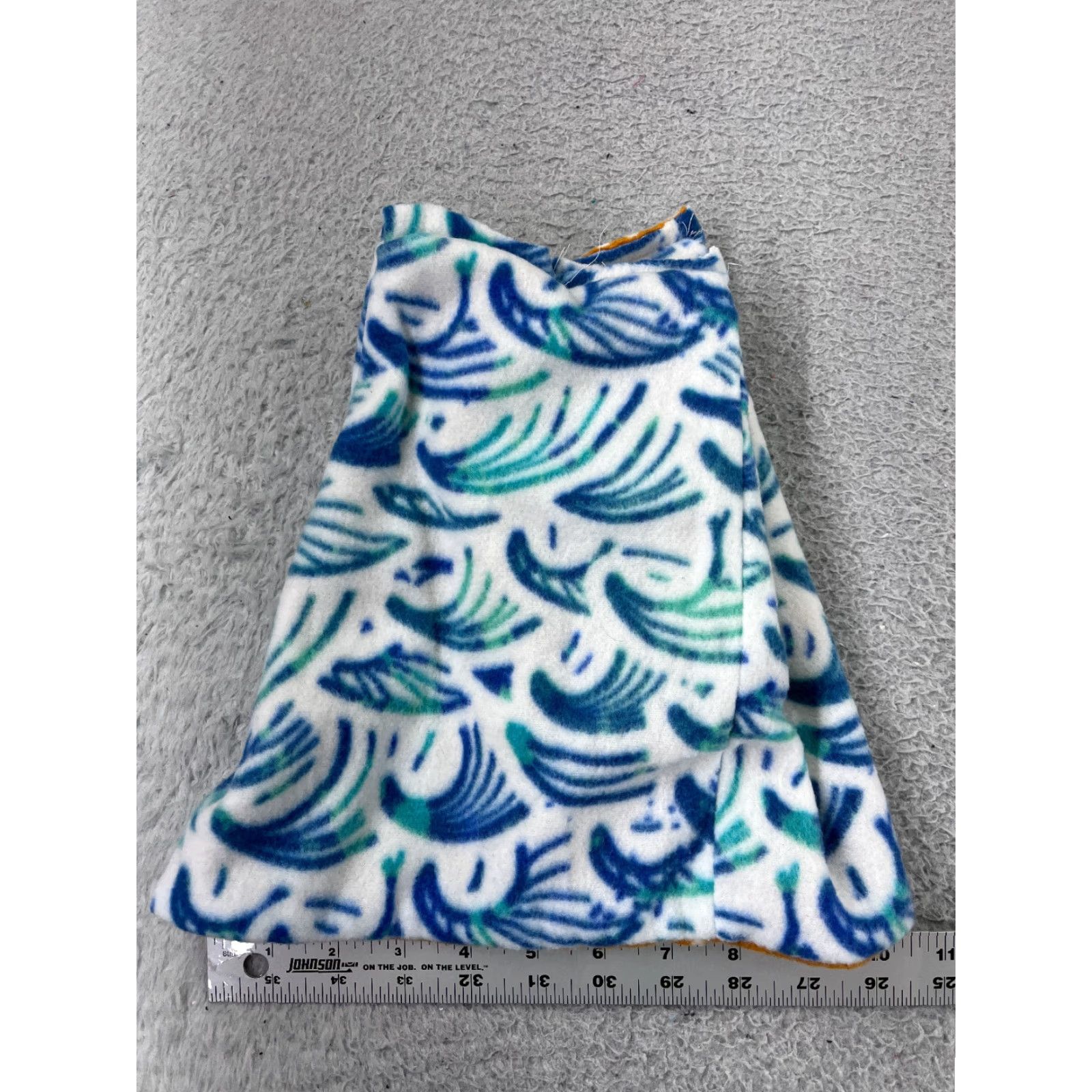Vintage Sun Waves Beanie Adult One Size Yellow Blue Fleece Polyester Reversible Unbranded Ski Size US M / EU 48-50 / 2 - 4 Thumbnail
