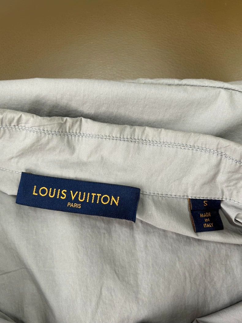 Louis Vuitton Louis Vuitton Solid beige back pocket lapel zip jacket Size US S / EU 44-46 / 1 - 7 Thumbnail