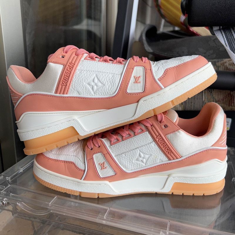 Louis Vuitton Louis Vuitton Trainer Low-Top Sneakers for Men - Size US 9 / EU 42 - 6 Thumbnail