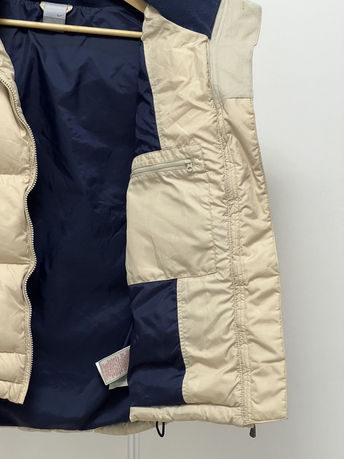 Nike × Vintage Vintage Nike Y2K Puffer Vest w/ Hood Size US M / EU 48-50 / 2 - 10 Thumbnail