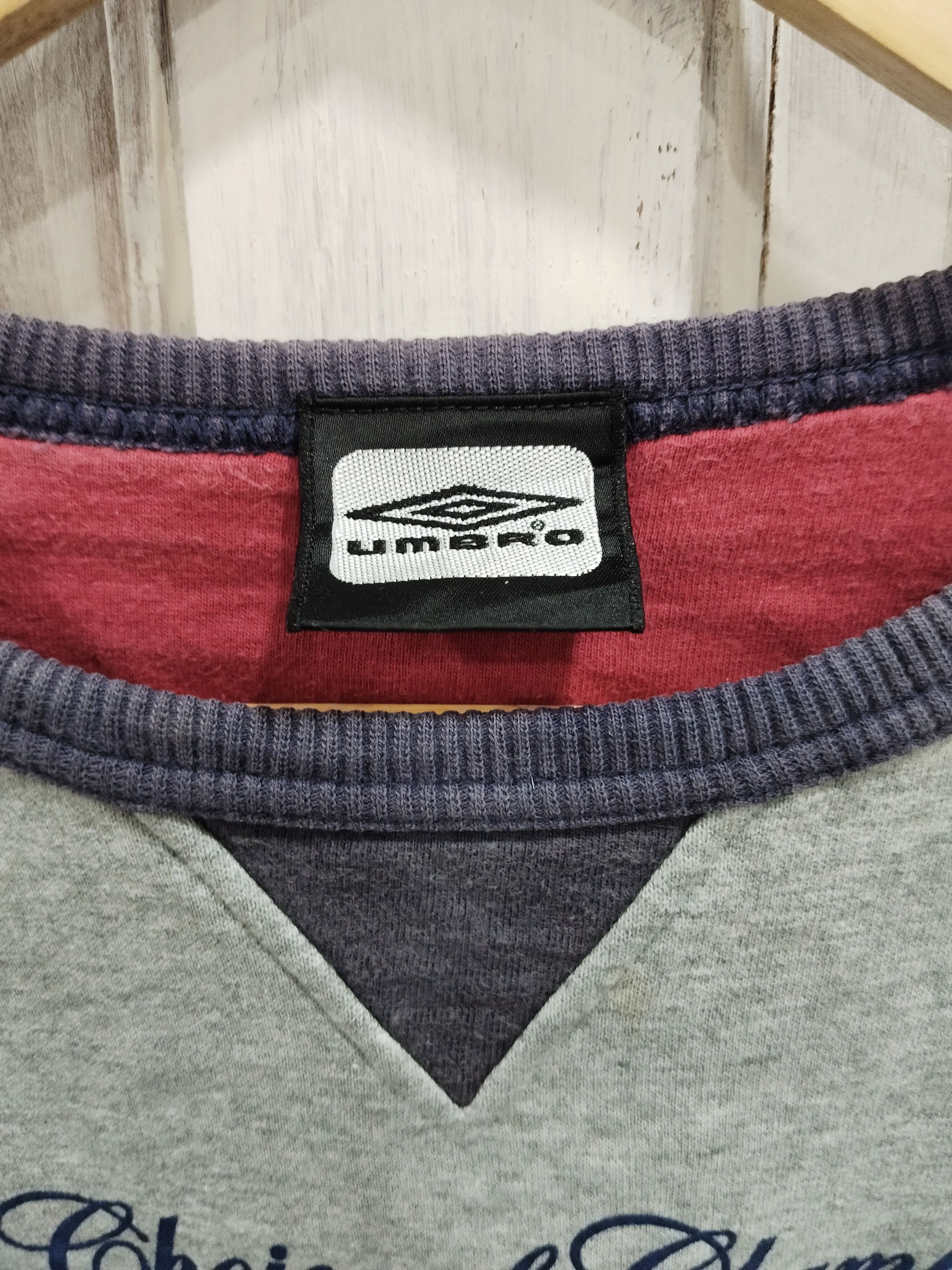 Umbro Vintage Y2K Umbro Big Logo sweatshirt Size US L / EU 52-54 / 3 - 3 Thumbnail