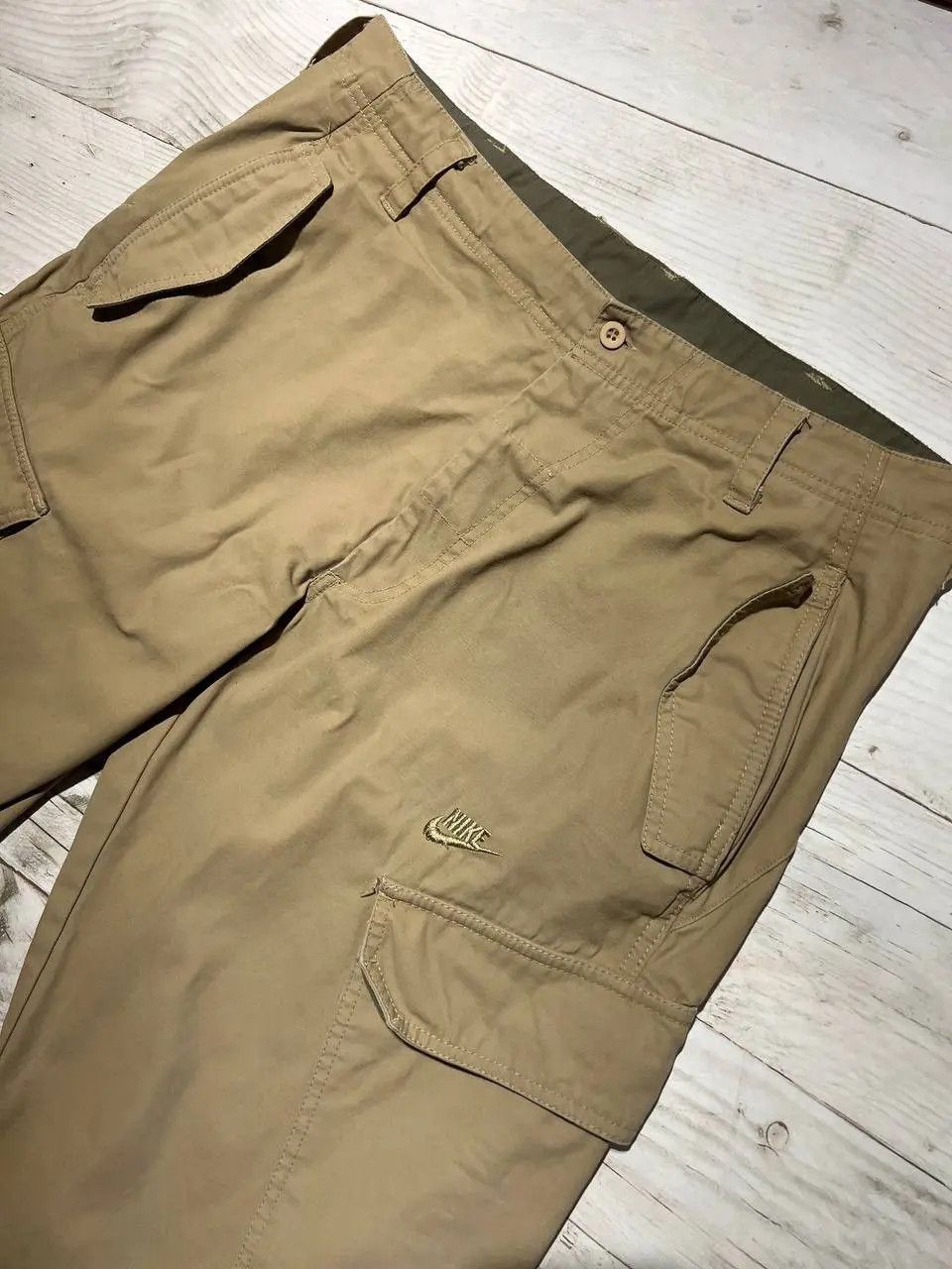 Nike Vintage Nike Cargo Shorts 00s Swoosh Size US 34 / EU 50 - 2 Thumbnail