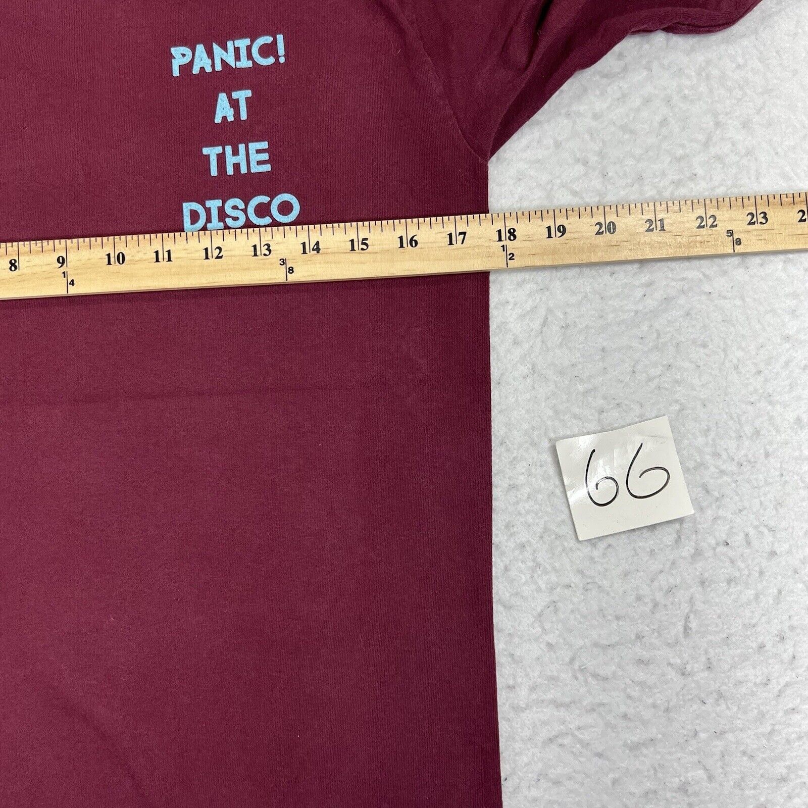 Gildan Panic! At The Disco Small Maroon Long Sleeve Graphic T Shirt Size US S / EU 44-46 / 1 - 11 Thumbnail